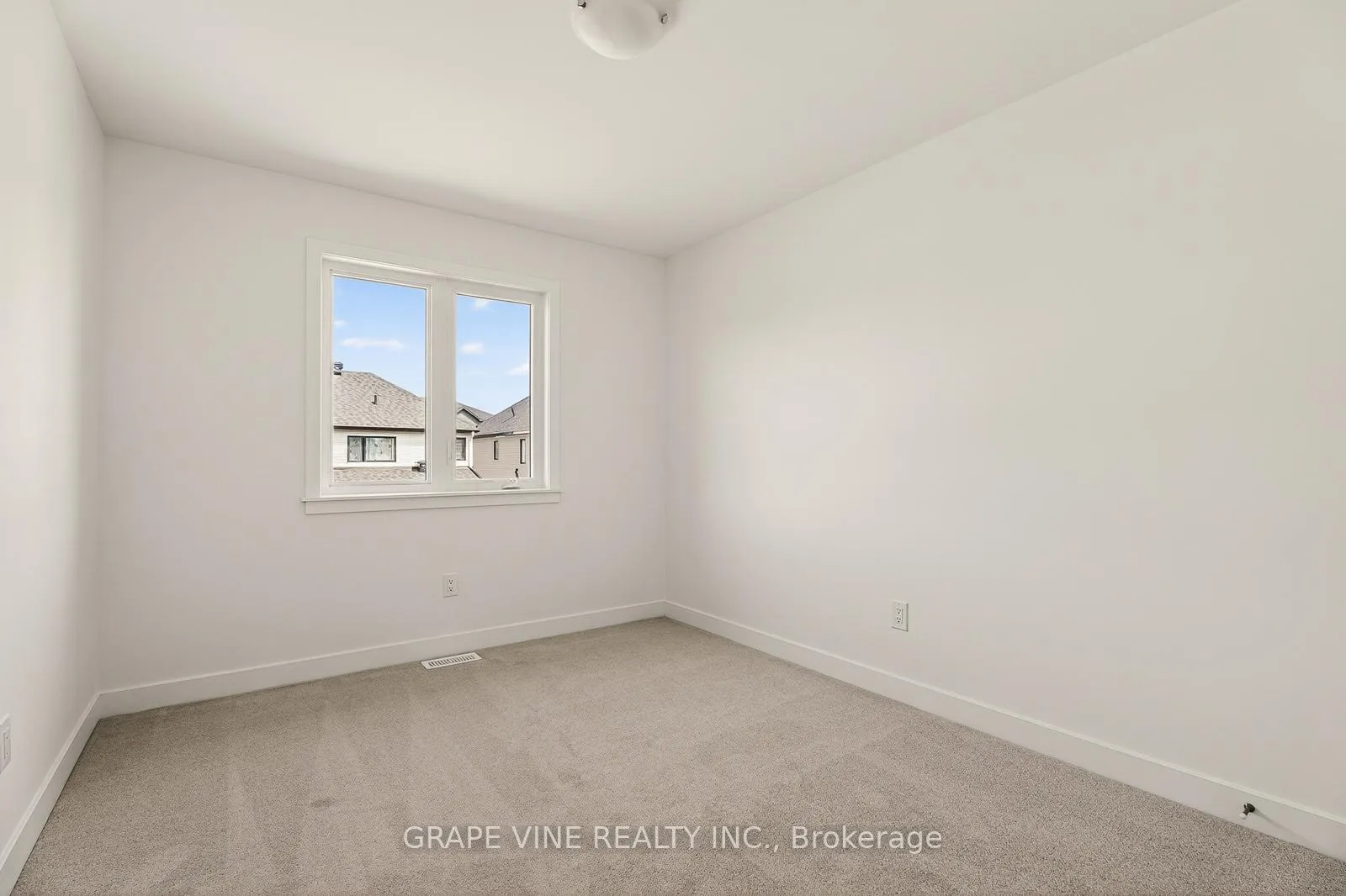Photo 22 of 79 San Felice Circle, Ottawa, Kanata - Emerald Meadows/Trailwest — HOMEH