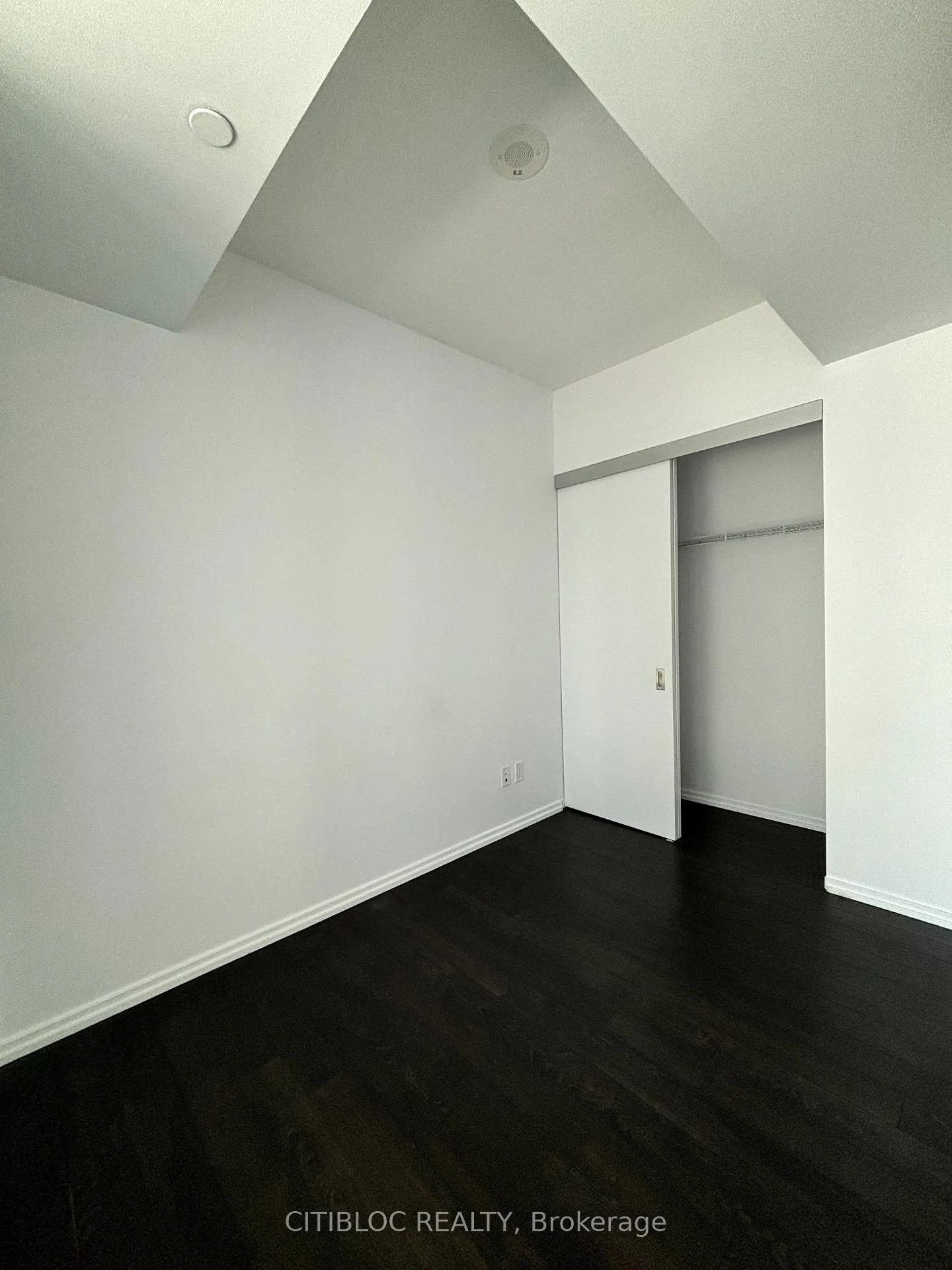 Photo 6 of Unit 1409, 197 Yonge Street, Toronto, Church-Yonge Corridor — HOMEH