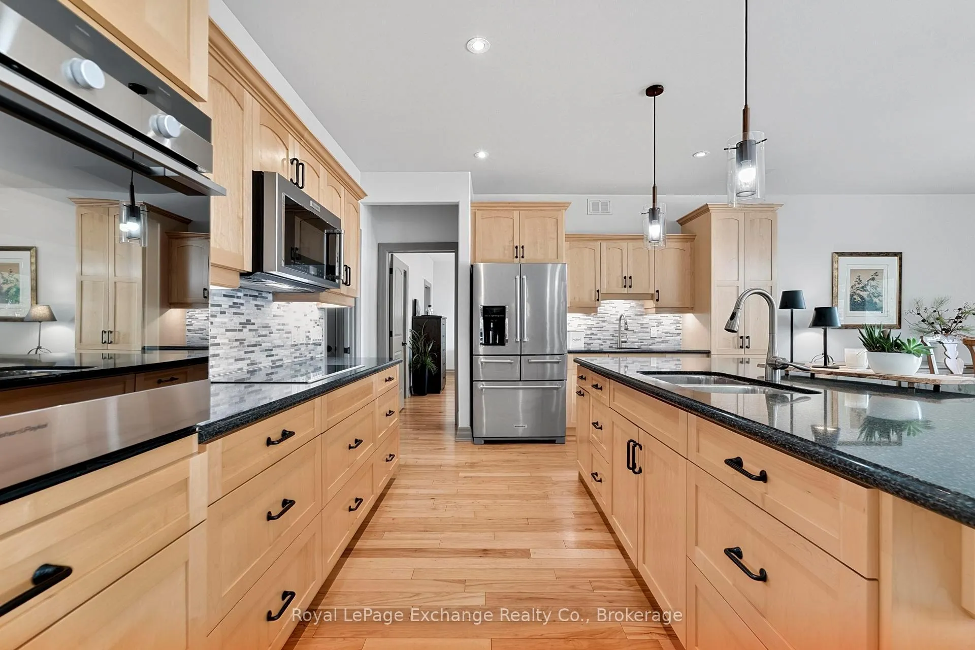 Photo 15 of 223 Upper Lorne Beach Road, Kincardine — HOMEH