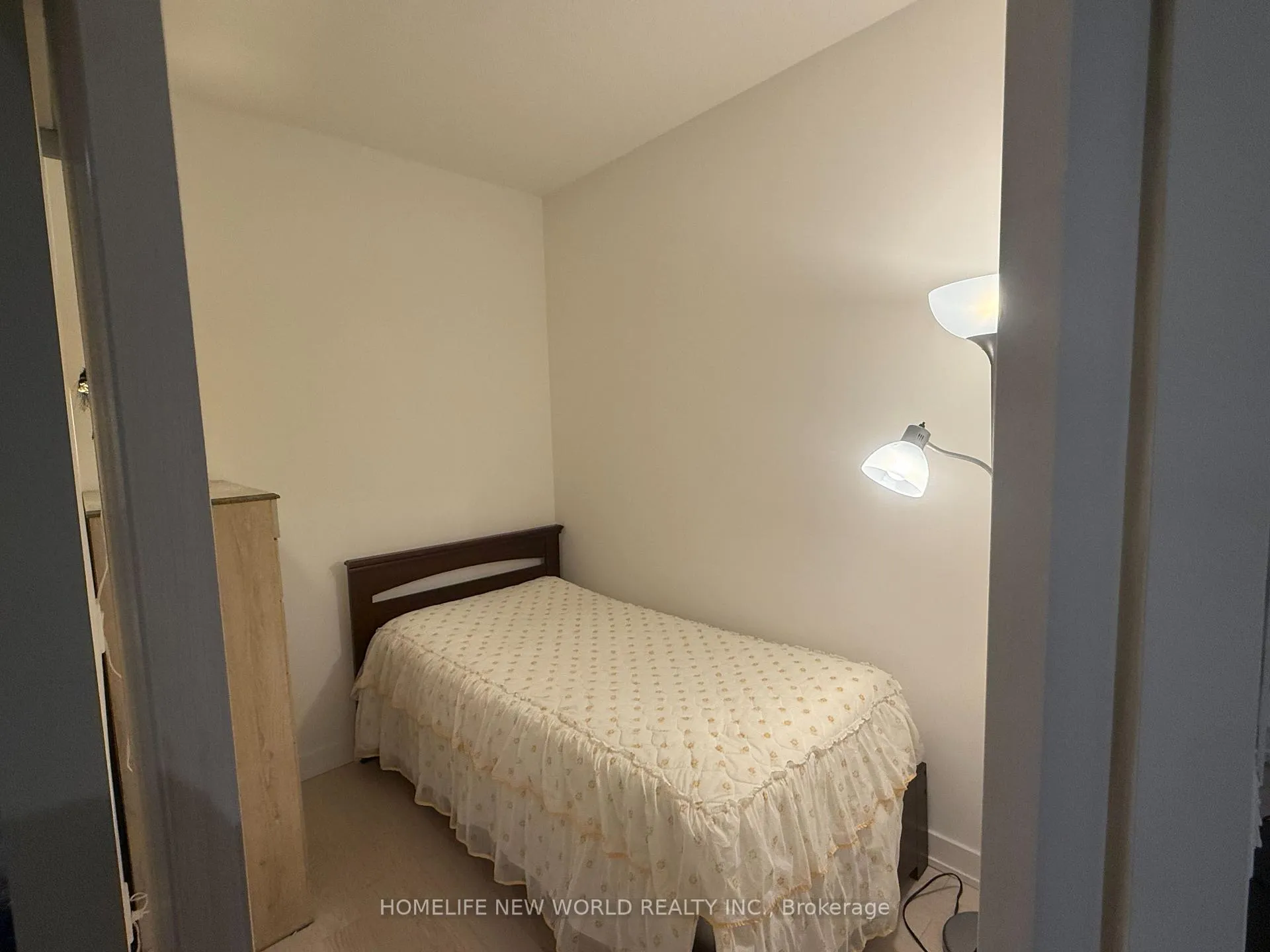 Photo 11 of Unit 2506, 25 Richmond Street E, Toronto, Church-Yonge Corridor — HOMEH