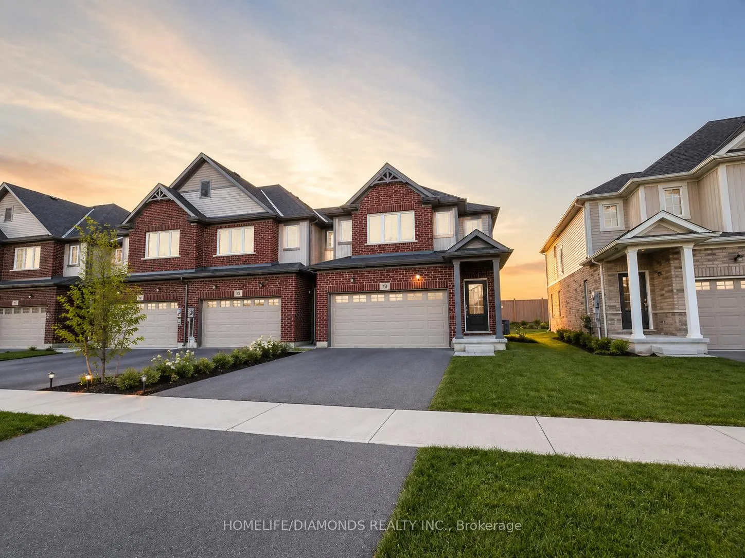 Photo 1 of 95 Bur Oak Drive, Thorold, Confederation Heights — HOMEH