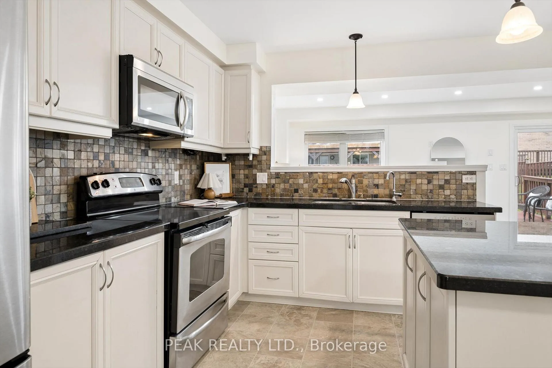 Photo 10 of 6 Sassafras Street, Kitchener, Highland West — HOMEH