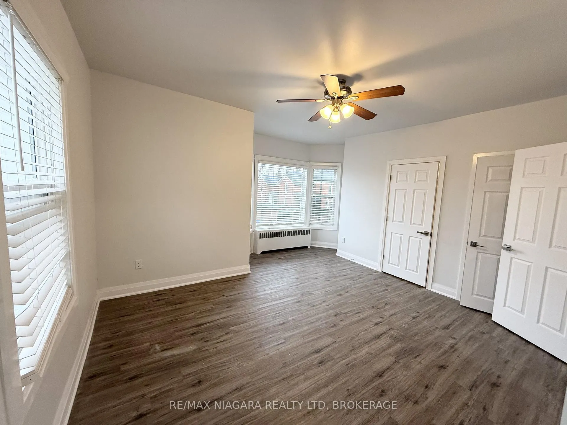 Photo 10 of Unit Unit 4, 4711 River Road, Niagara Falls, Downtown — HOMEH