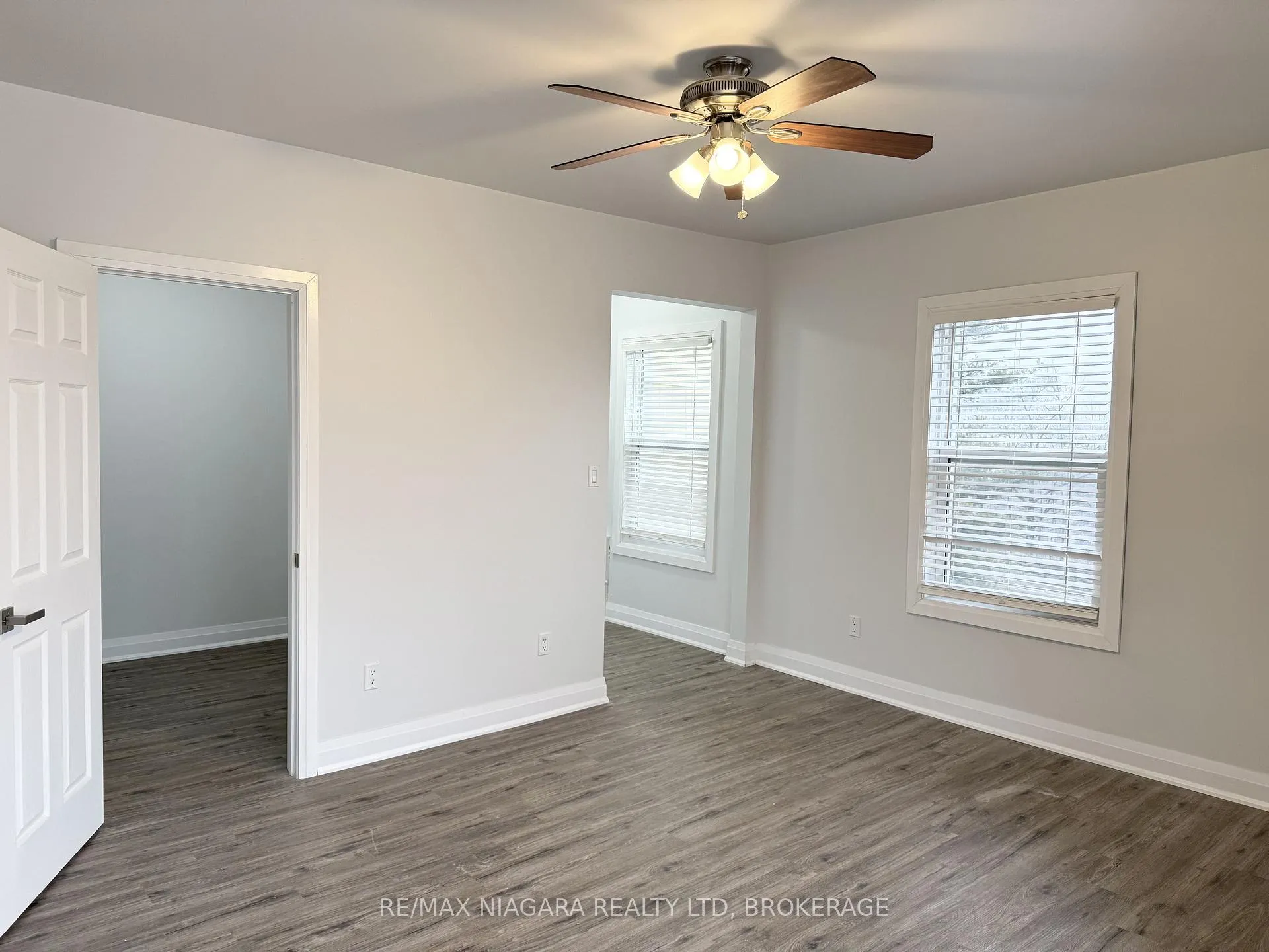 Photo 12 of Unit Unit 4, 4711 River Road, Niagara Falls, Downtown — HOMEH