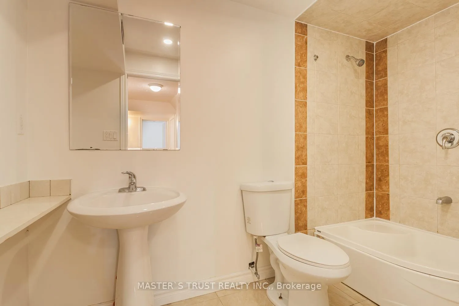 Photo 24 of 97 Pauline Court, Vaughan, Glen Shields — HOMEH