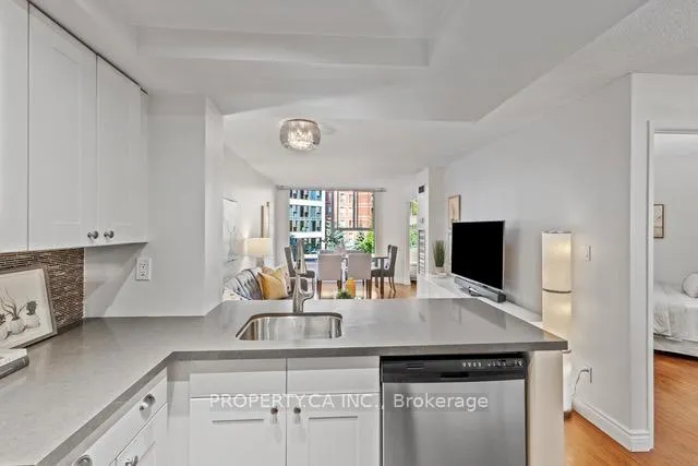 Photo 5 of Unit 439, 222 The Esplanade, Toronto, Waterfront Communities — HOMEH