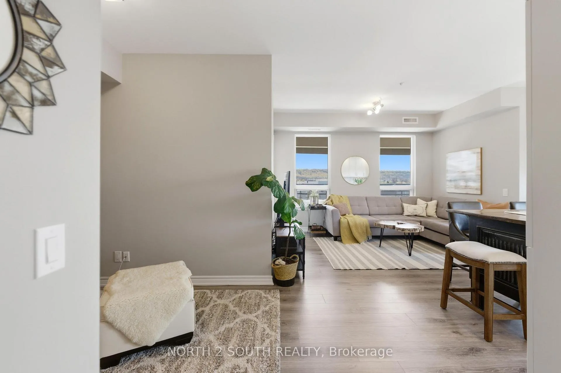 Photo 9 of Unit 408, 40 Esplanade Lane, Grimsby, Grimsby Beach — HOMEH