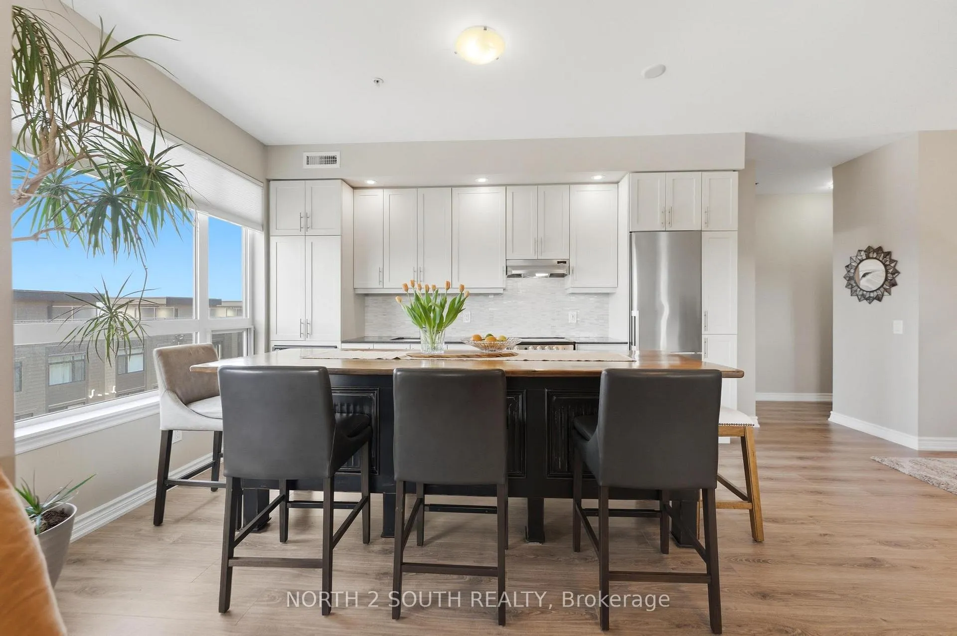 Photo 13 of Unit 408, 40 Esplanade Lane, Grimsby, Grimsby Beach — HOMEH