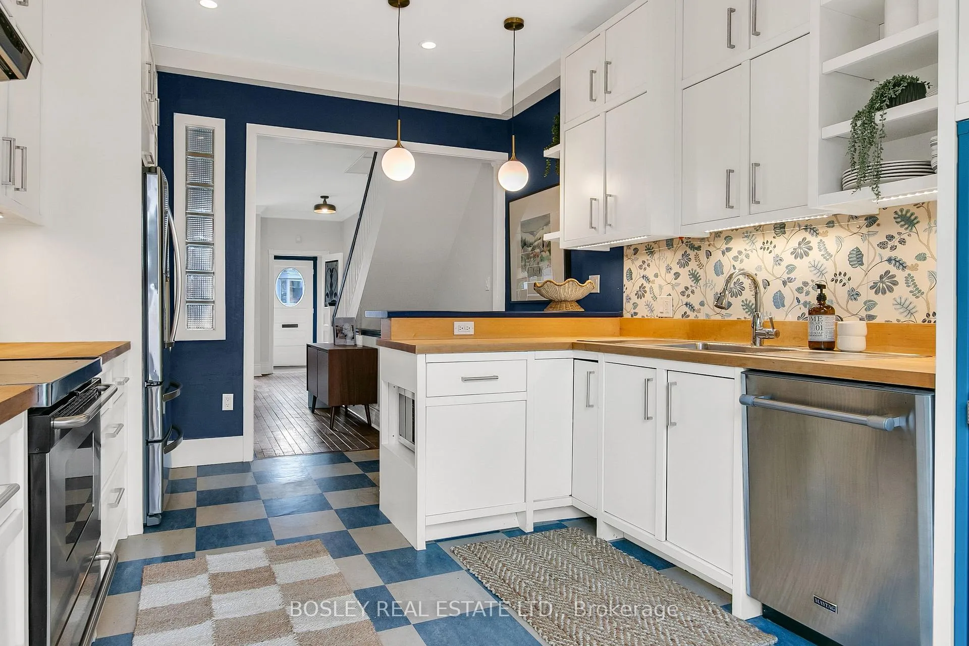 Photo 16 of 42 Dingwall Avenue, Toronto, Blake-Jones — HOMEH