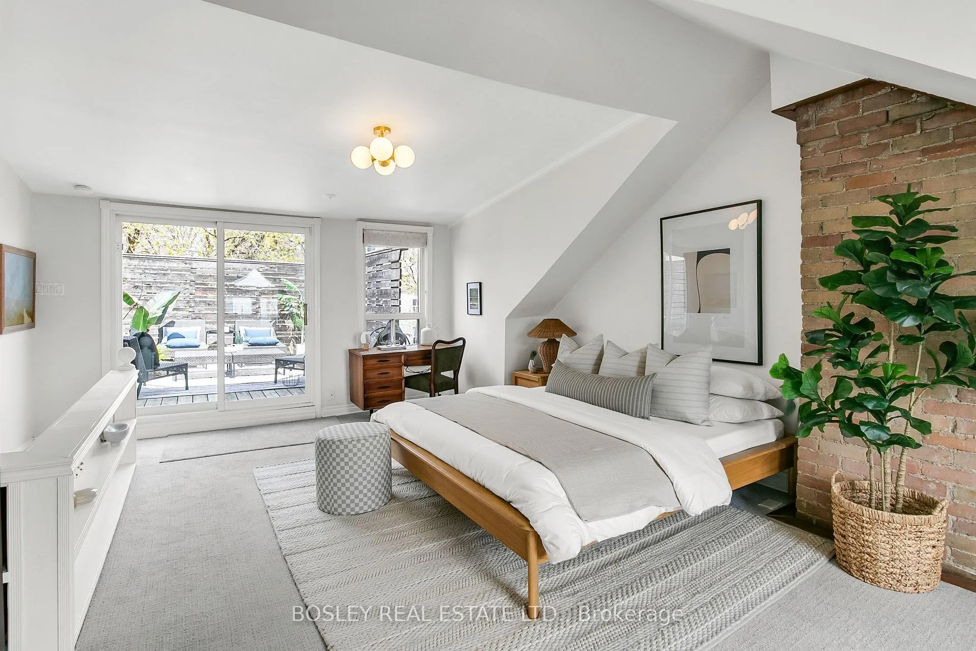 Photo 19 of 42 Dingwall Avenue, Toronto, Blake-Jones — HOMEH