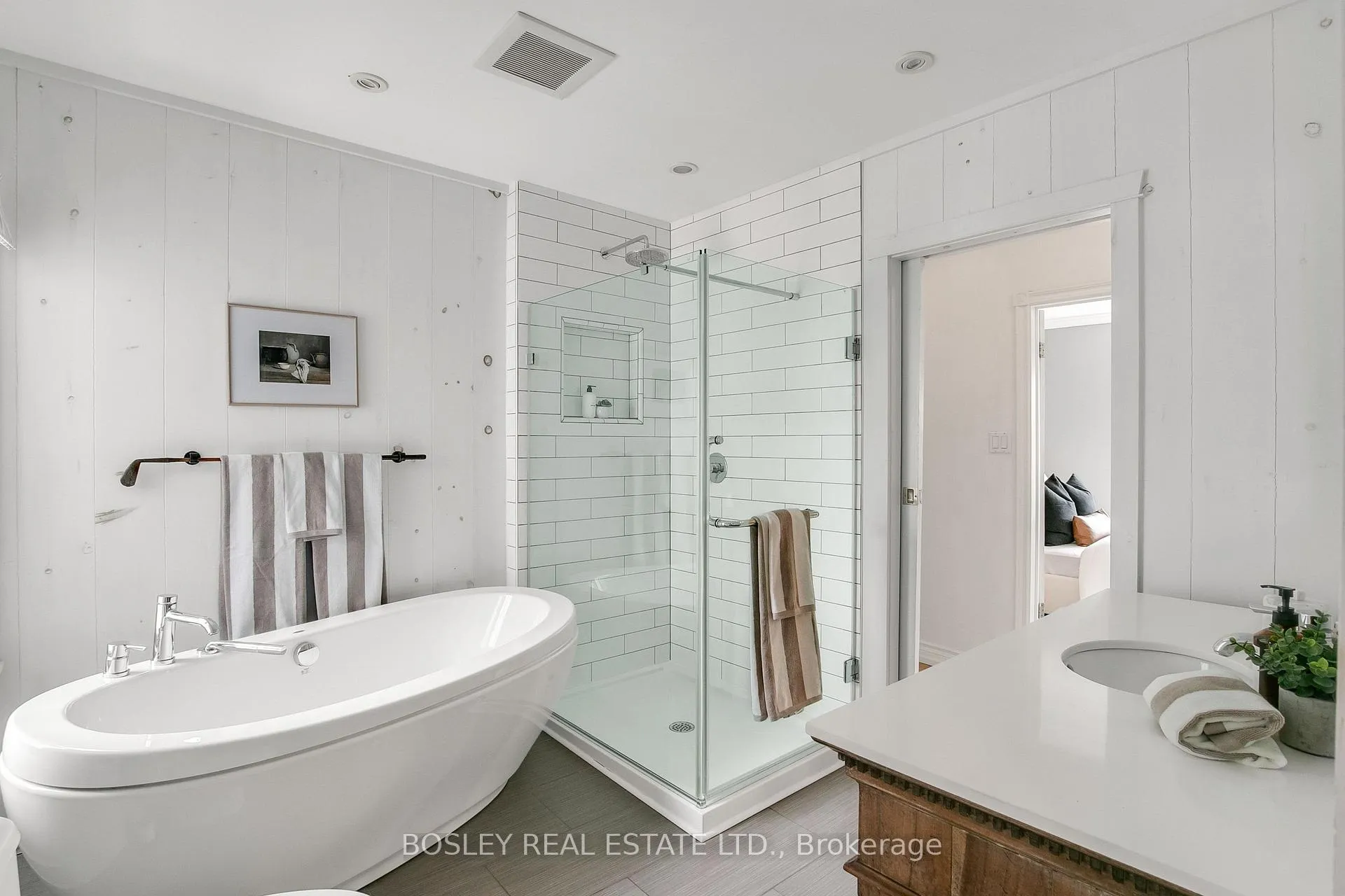 Photo 31 of 42 Dingwall Avenue, Toronto, Blake-Jones — HOMEH