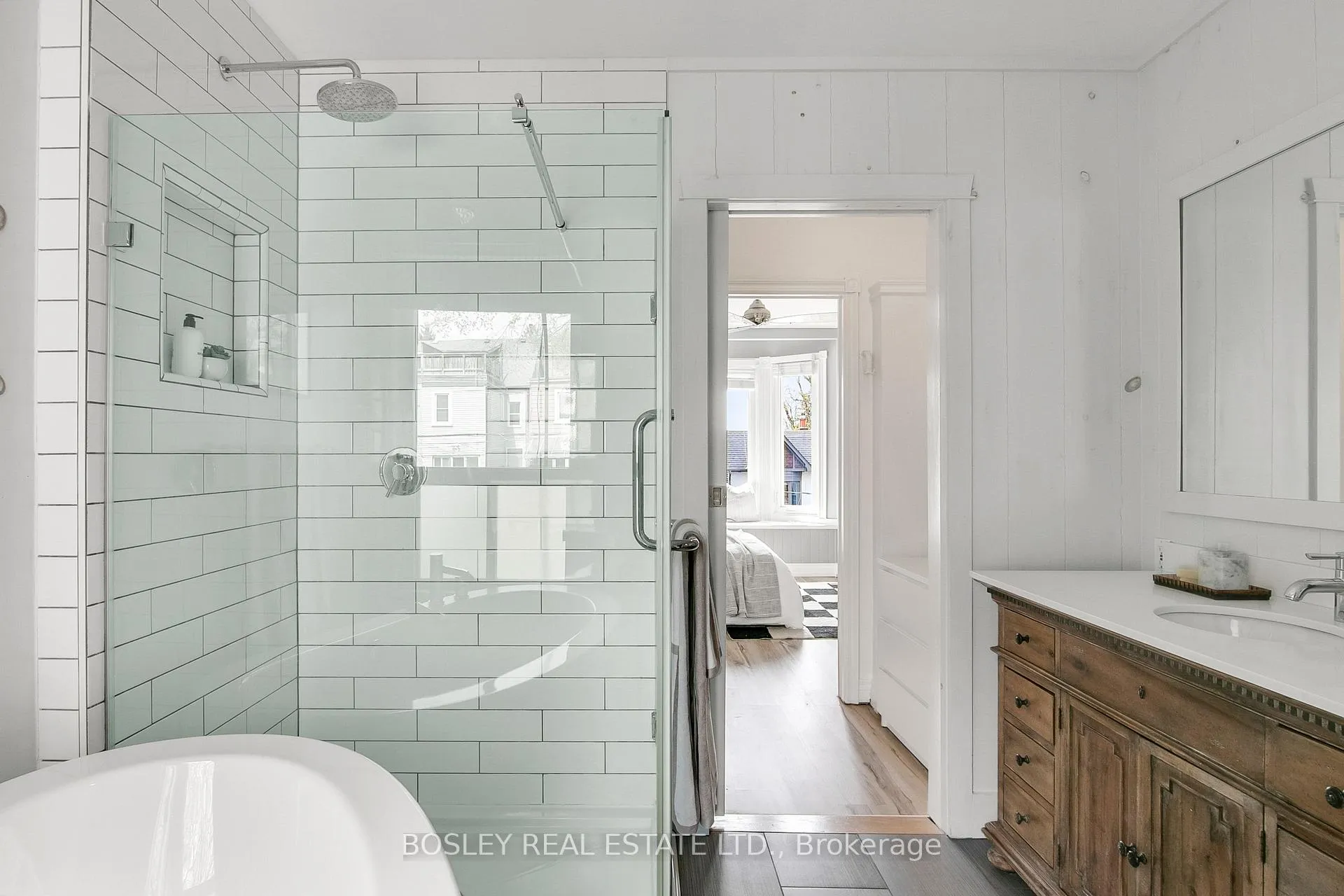 Photo 32 of 42 Dingwall Avenue, Toronto, Blake-Jones — HOMEH