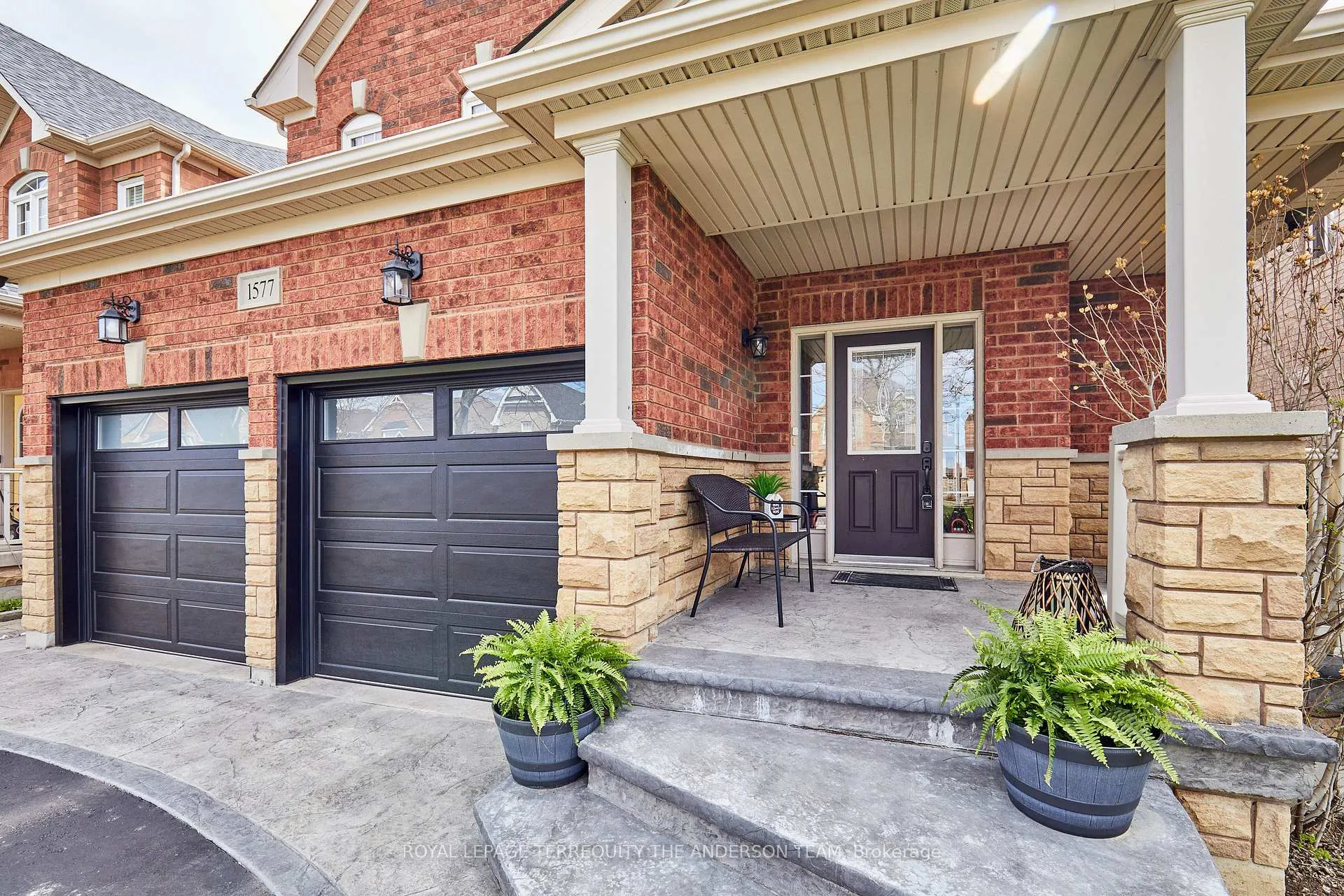 Photo 2 of 1577 Pennel Drive, Oshawa, Taunton — HOMEH