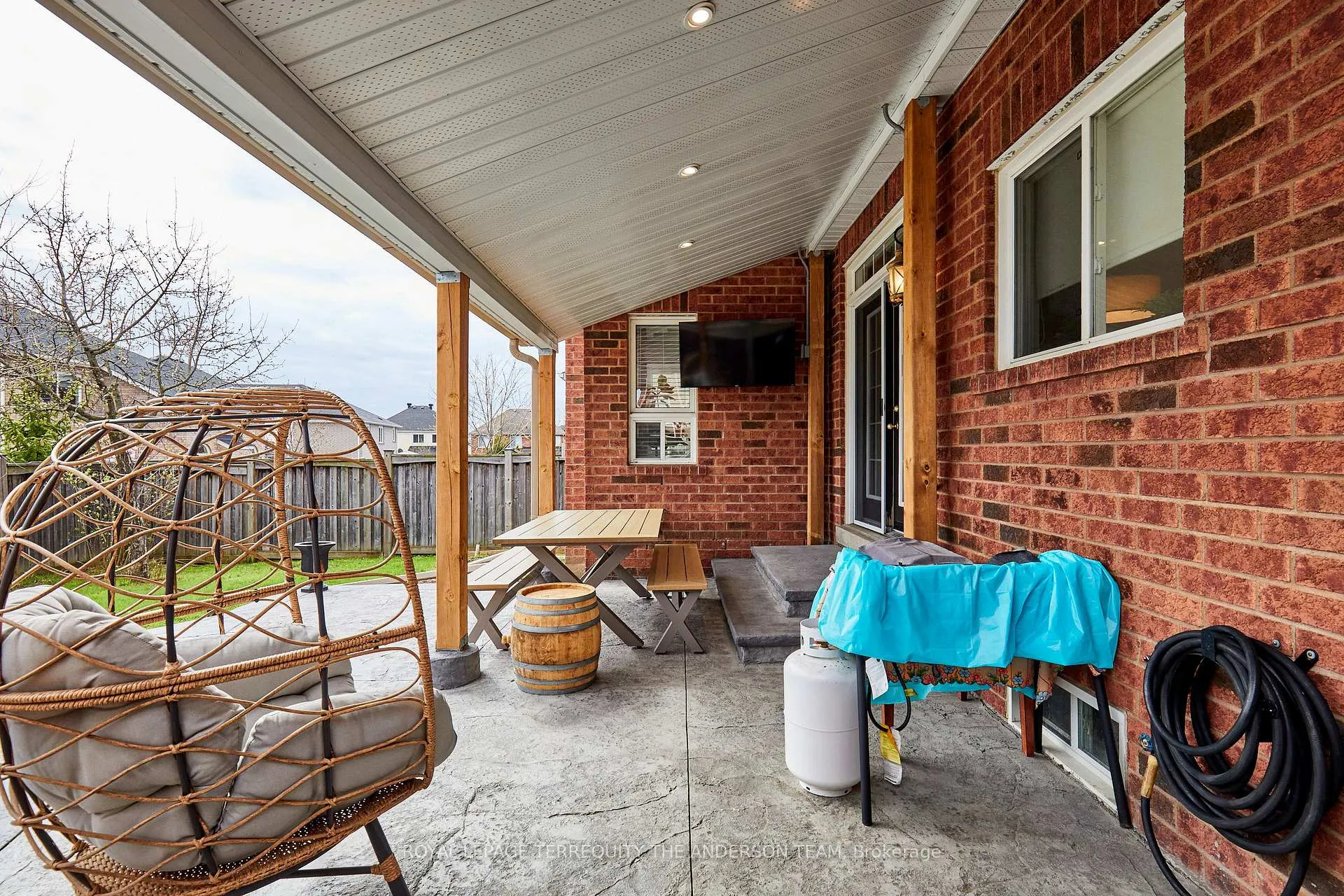 Photo 7 of 1577 Pennel Drive, Oshawa, Taunton — HOMEH