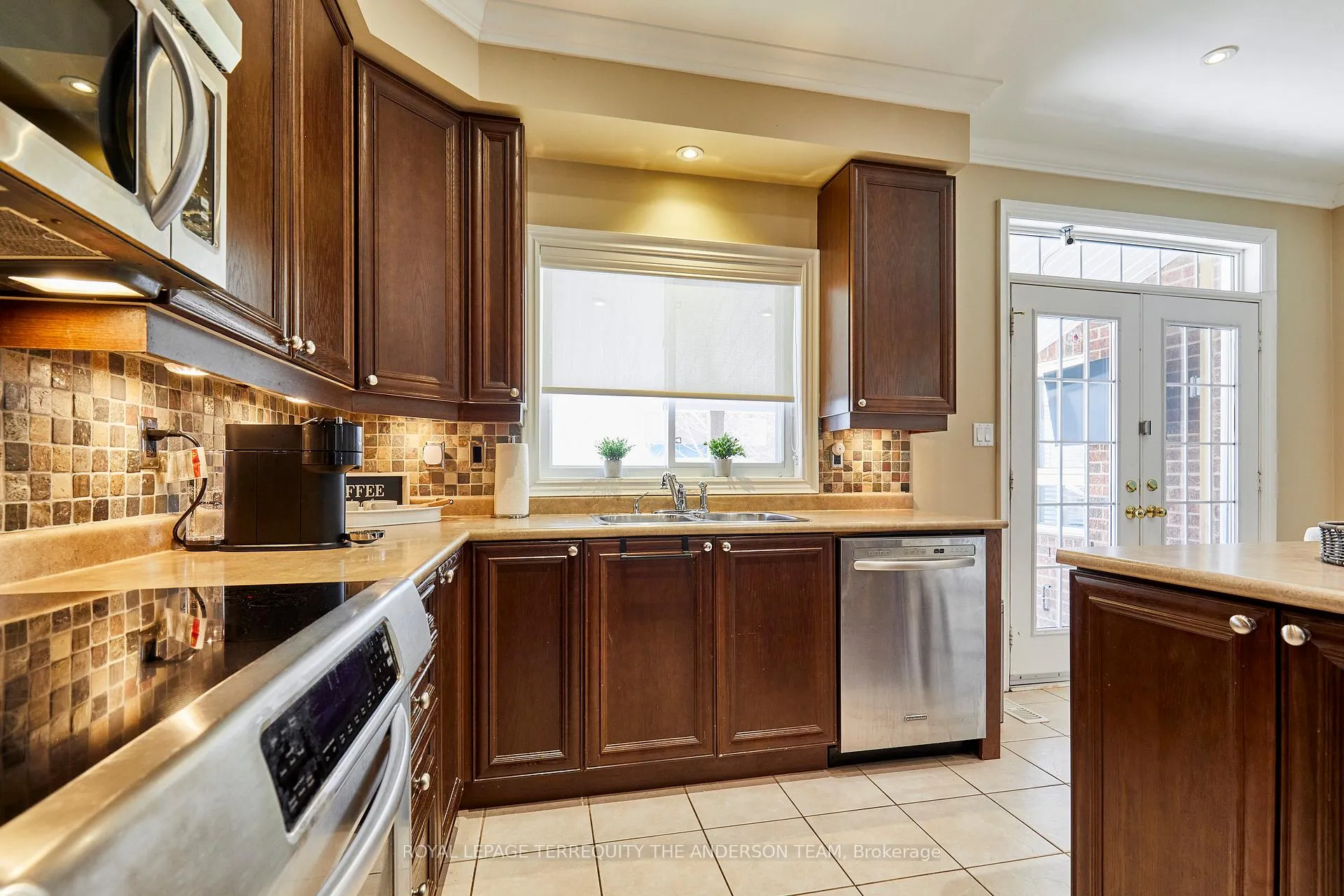Photo 23 of 1577 Pennel Drive, Oshawa, Taunton — HOMEH
