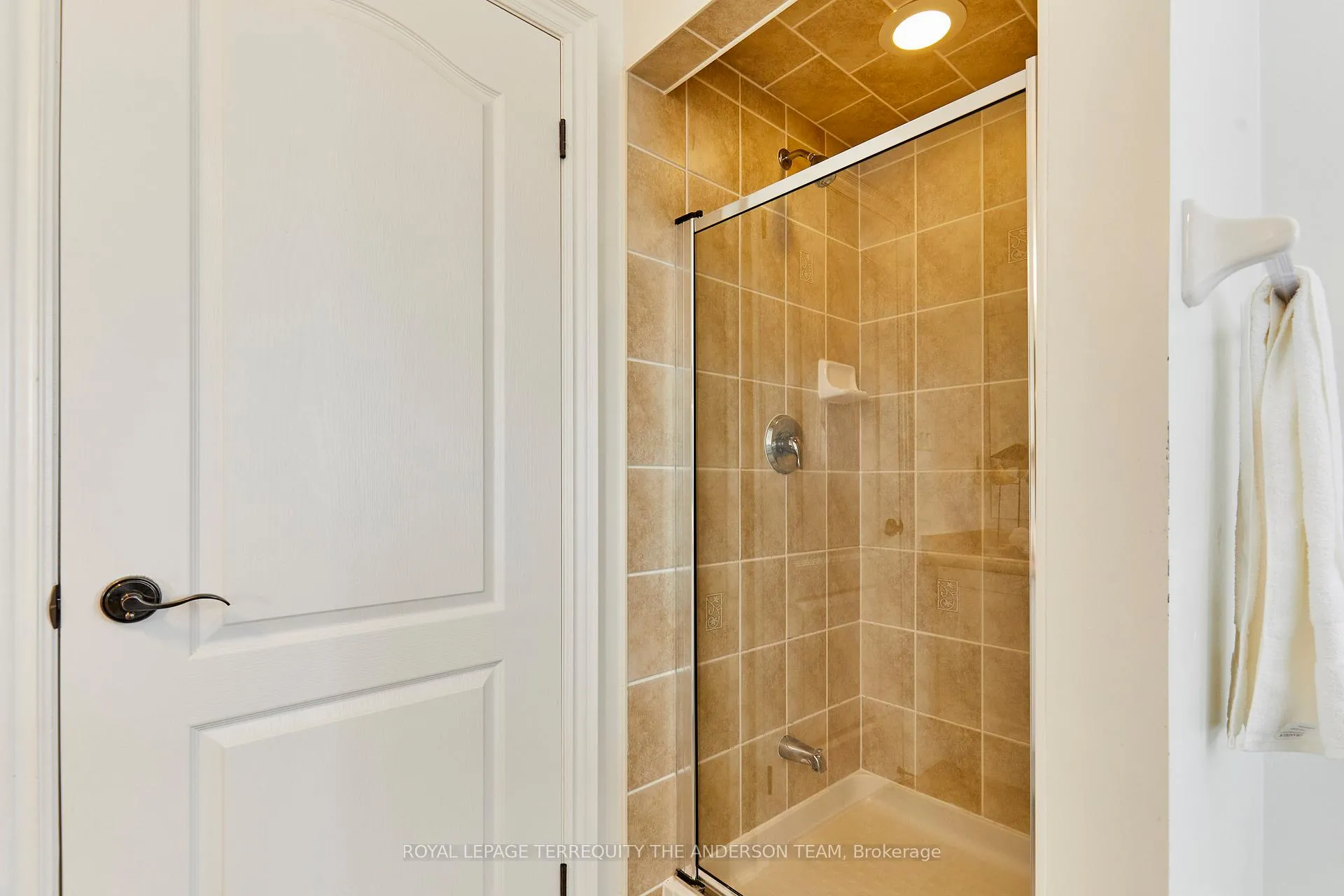 Photo 39 of 1577 Pennel Drive, Oshawa, Taunton — HOMEH