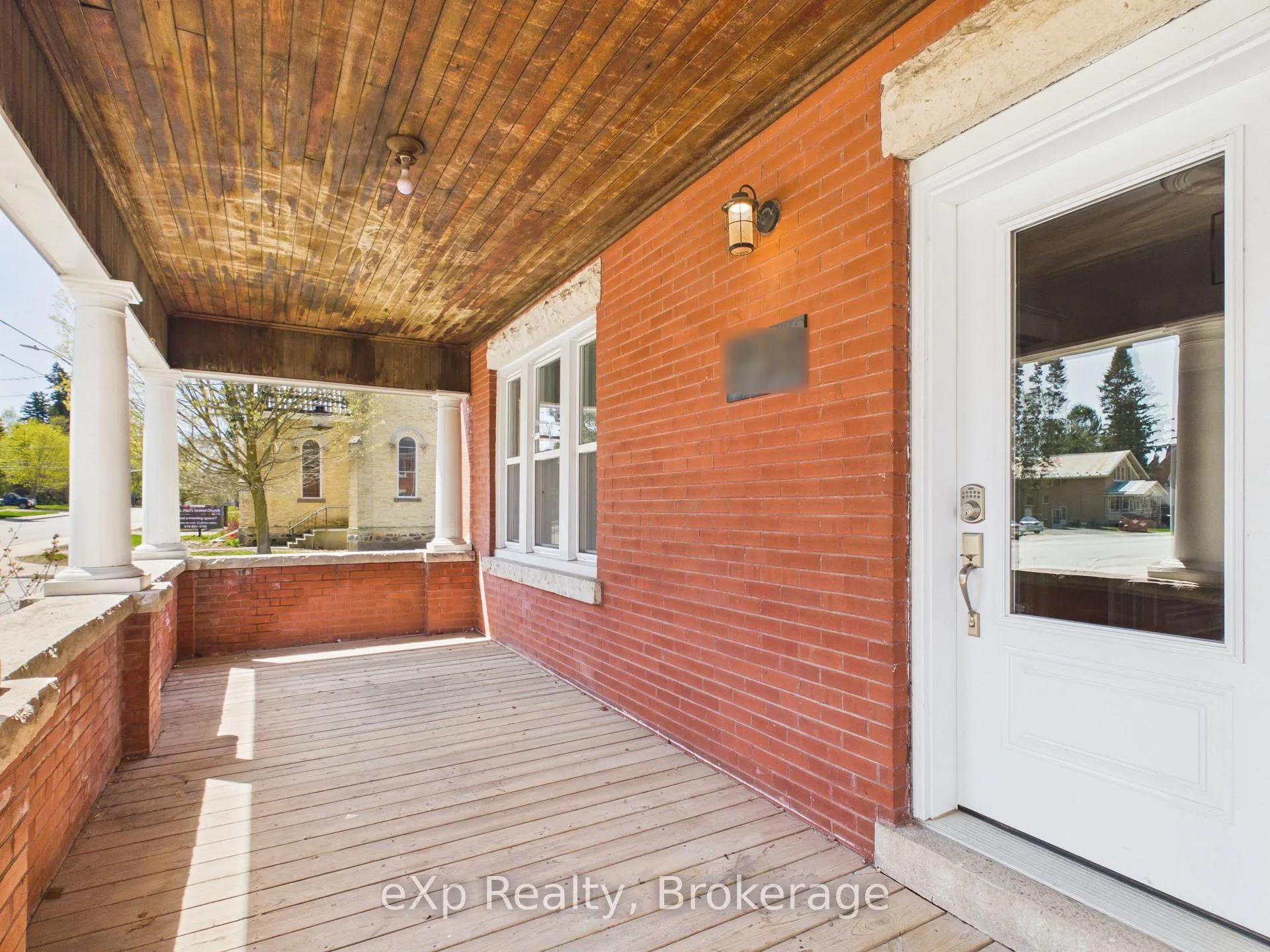 Photo 4 of 235 Jackson Street S, Brockton — HOMEH