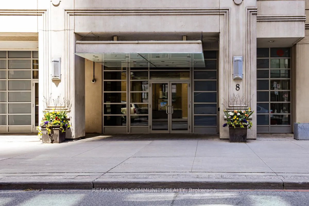 Front of Unit 1108, 8 Scollard Street