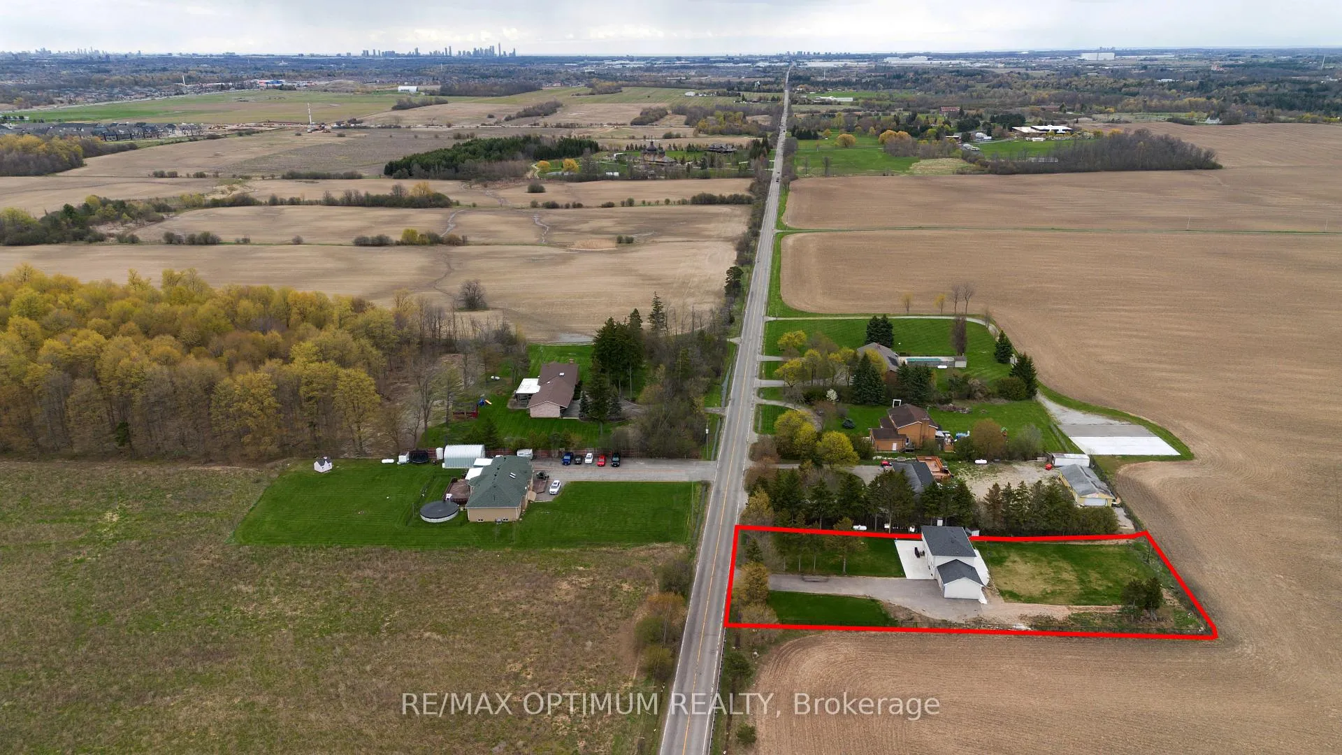 Photo 10 of 10420 Heritage Road, Brampton, Northwest Brampton — HOMEH