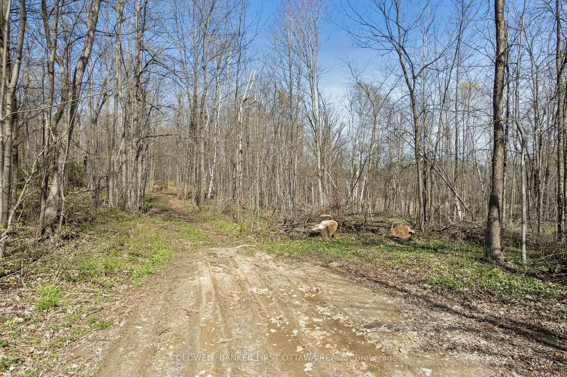Photo 13 of 1089 Wagner Road, Frontenac, Frontenac Centre — HOMEH