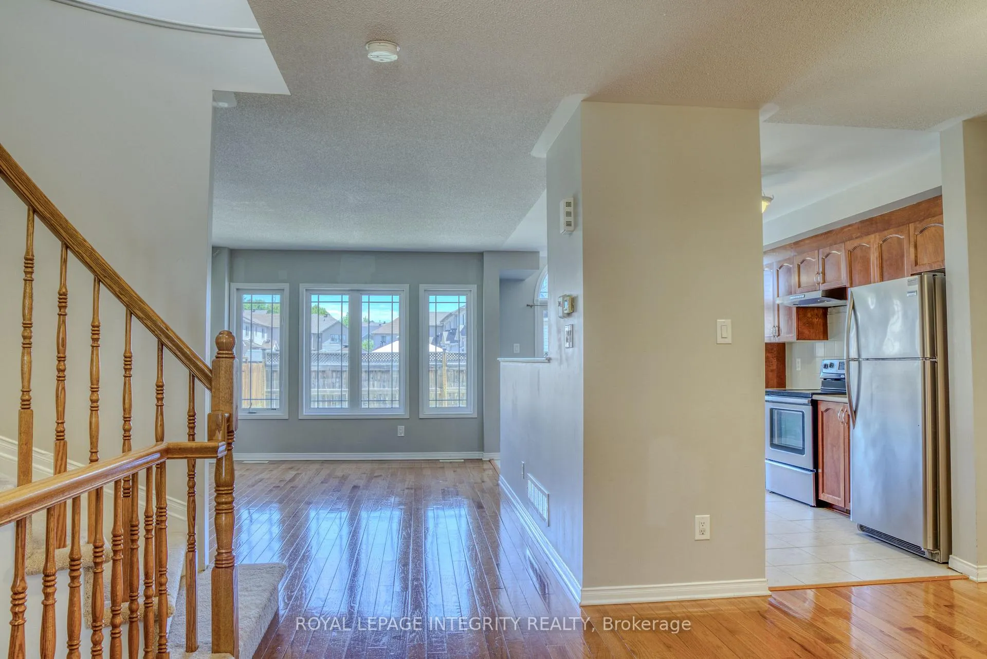 Photo 5 of 789 Percifor Way, Ottawa, Mer Bleue/Bradley Estates/Anderson Park — HOMEH