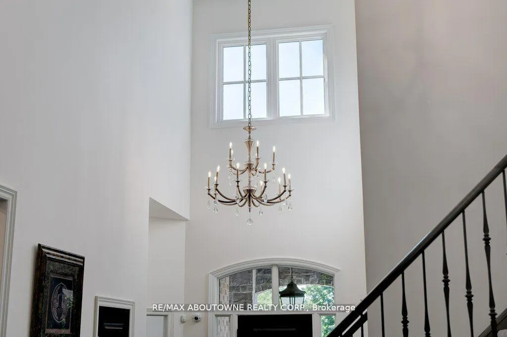 Photo 22 of 47 Legacy Lane, Hamilton, Ancaster — HOMEH