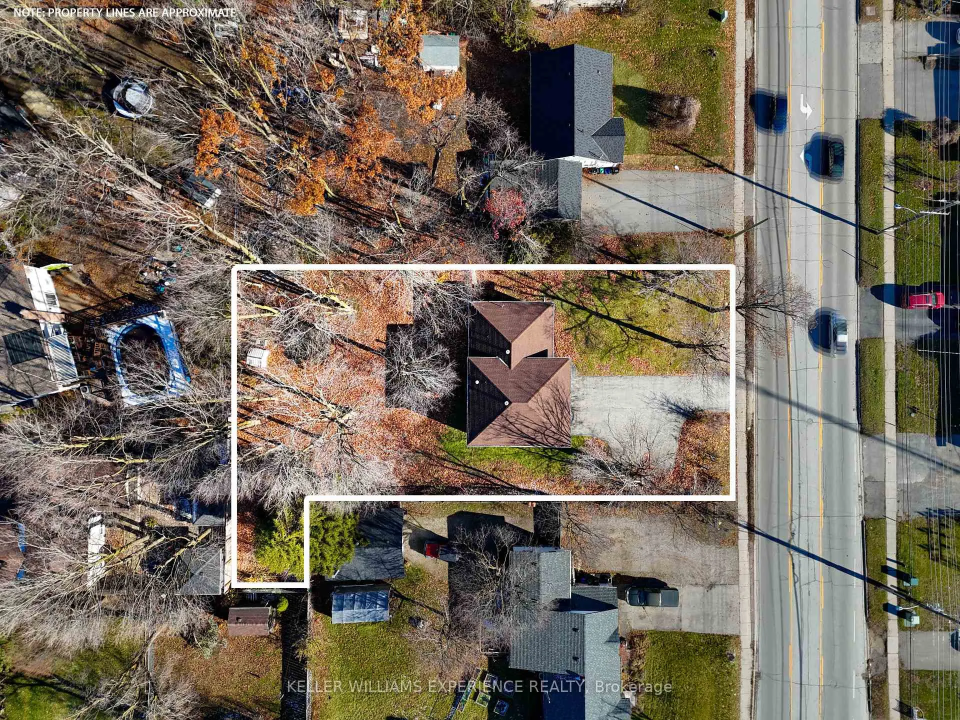 Photo 3 of 48 Cundles Road E, Barrie, Cundles East — HOMEH