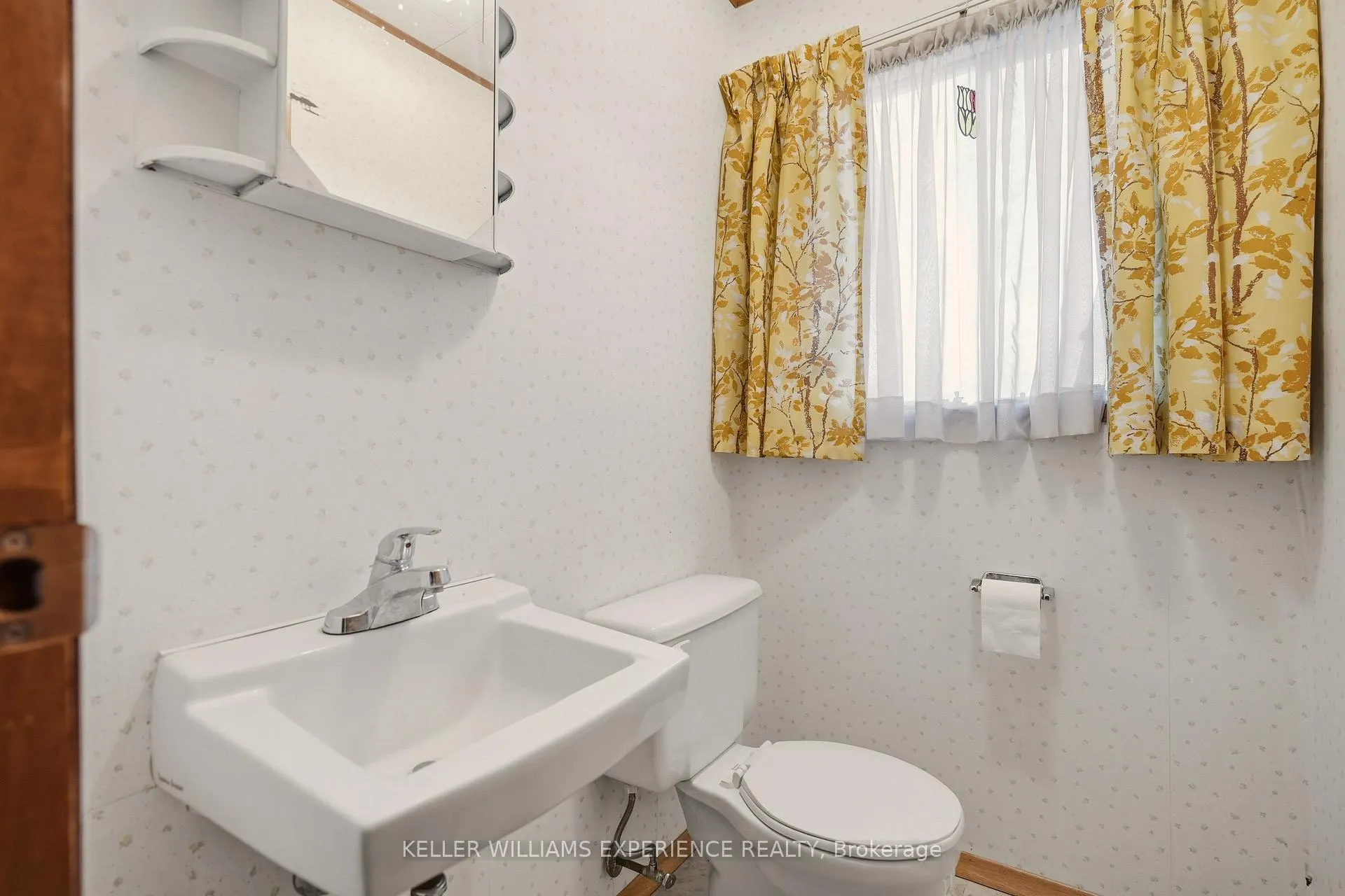 Photo 29 of 48 Cundles Road E, Barrie, Cundles East — HOMEH