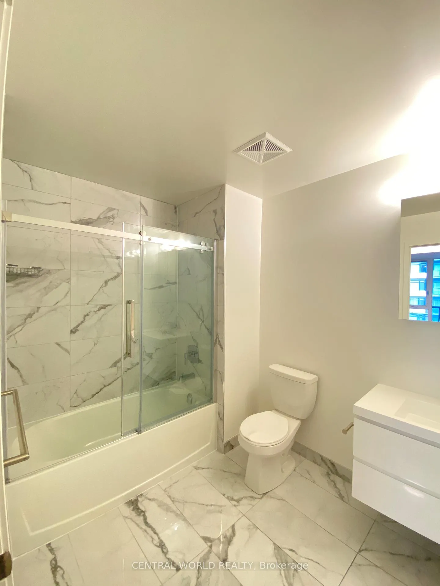 Photo 12 of Unit 621, 8119 Birchmount Road, Markham, Unionville — HOMEH