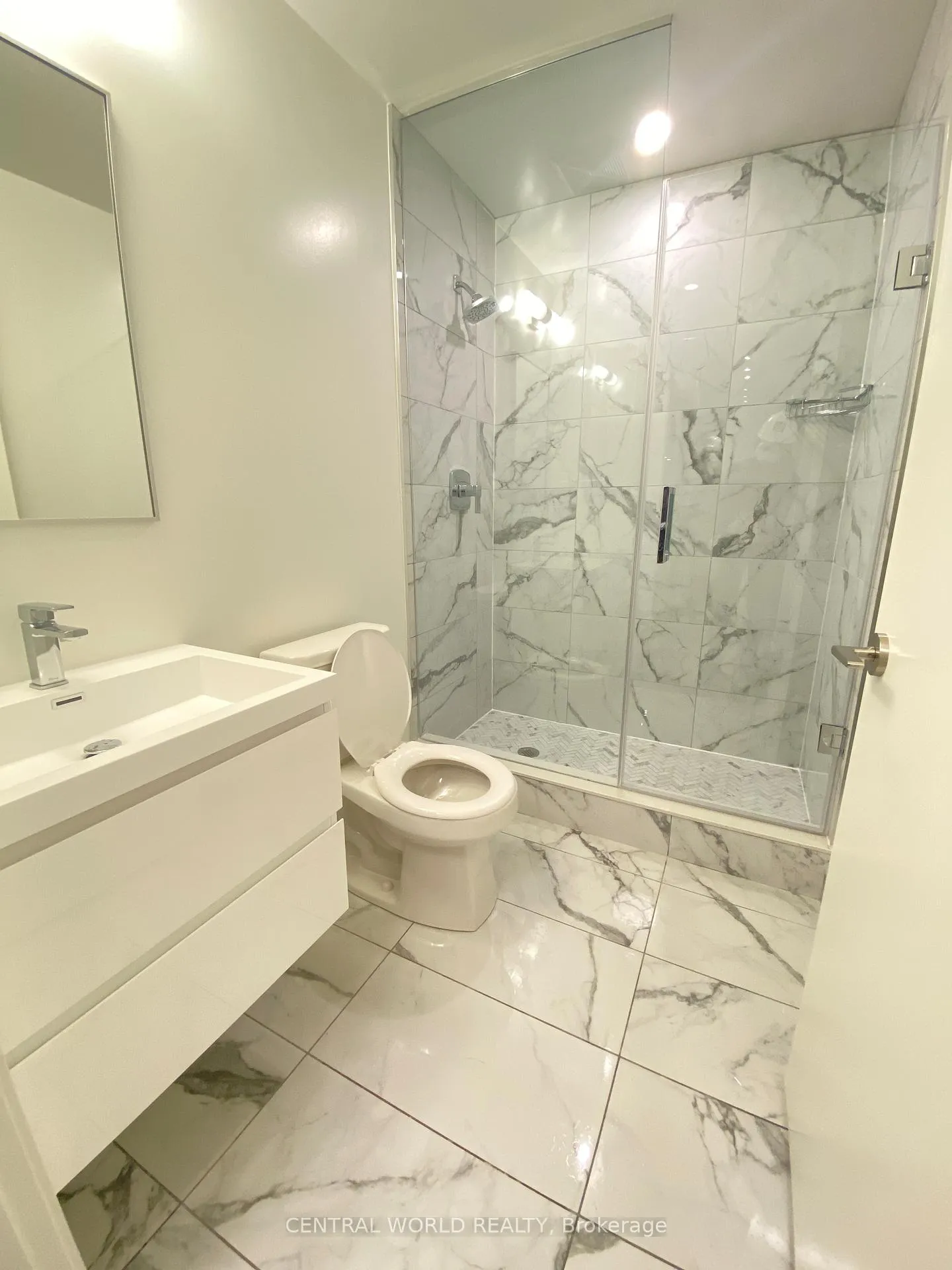 Photo 13 of Unit 621, 8119 Birchmount Road, Markham, Unionville — HOMEH