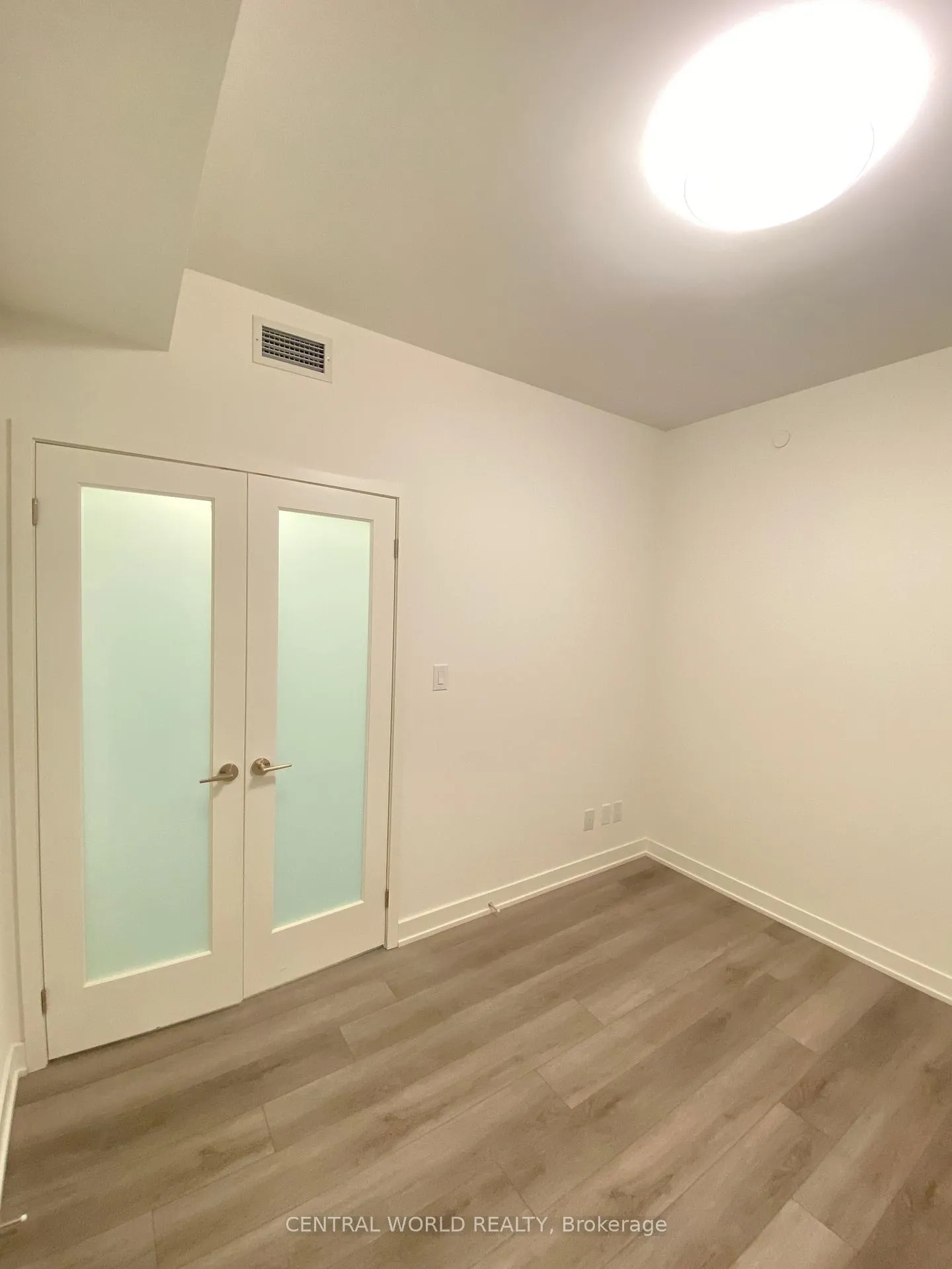 Photo 17 of Unit 621, 8119 Birchmount Road, Markham, Unionville — HOMEH