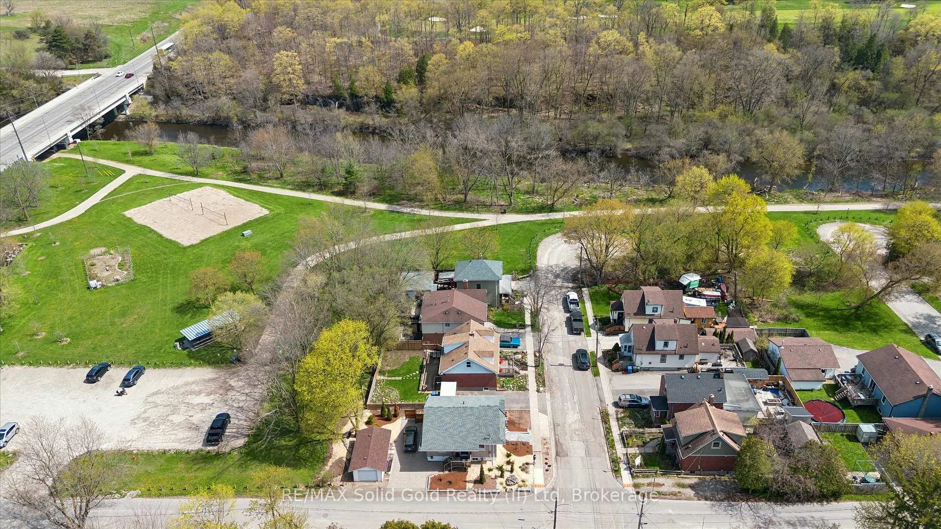 Photo 4 of 85 Audrey Avenue, Guelph, St. Patrick's Ward — HOMEH