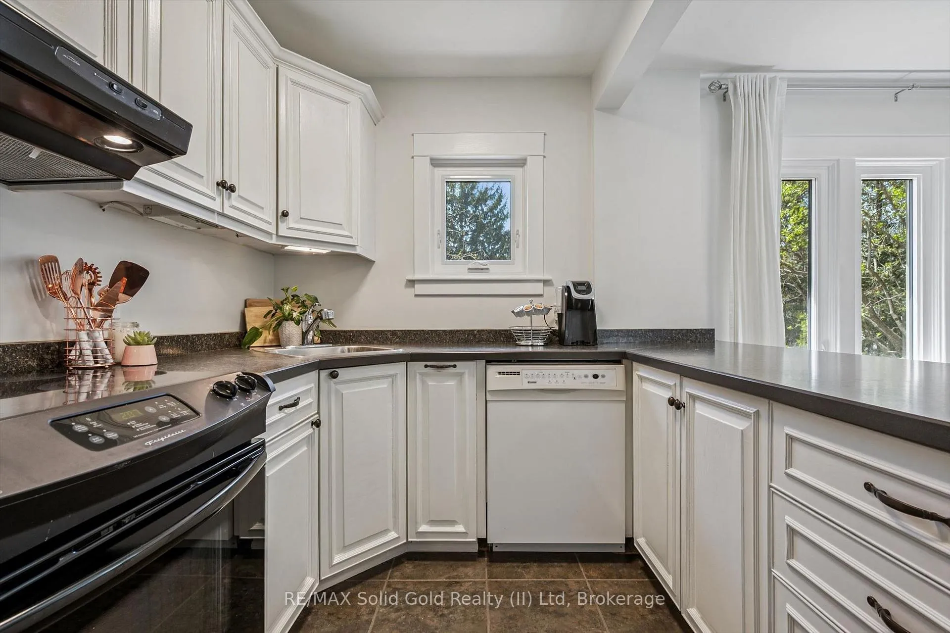 Photo 18 of 85 Audrey Avenue, Guelph, St. Patrick's Ward — HOMEH