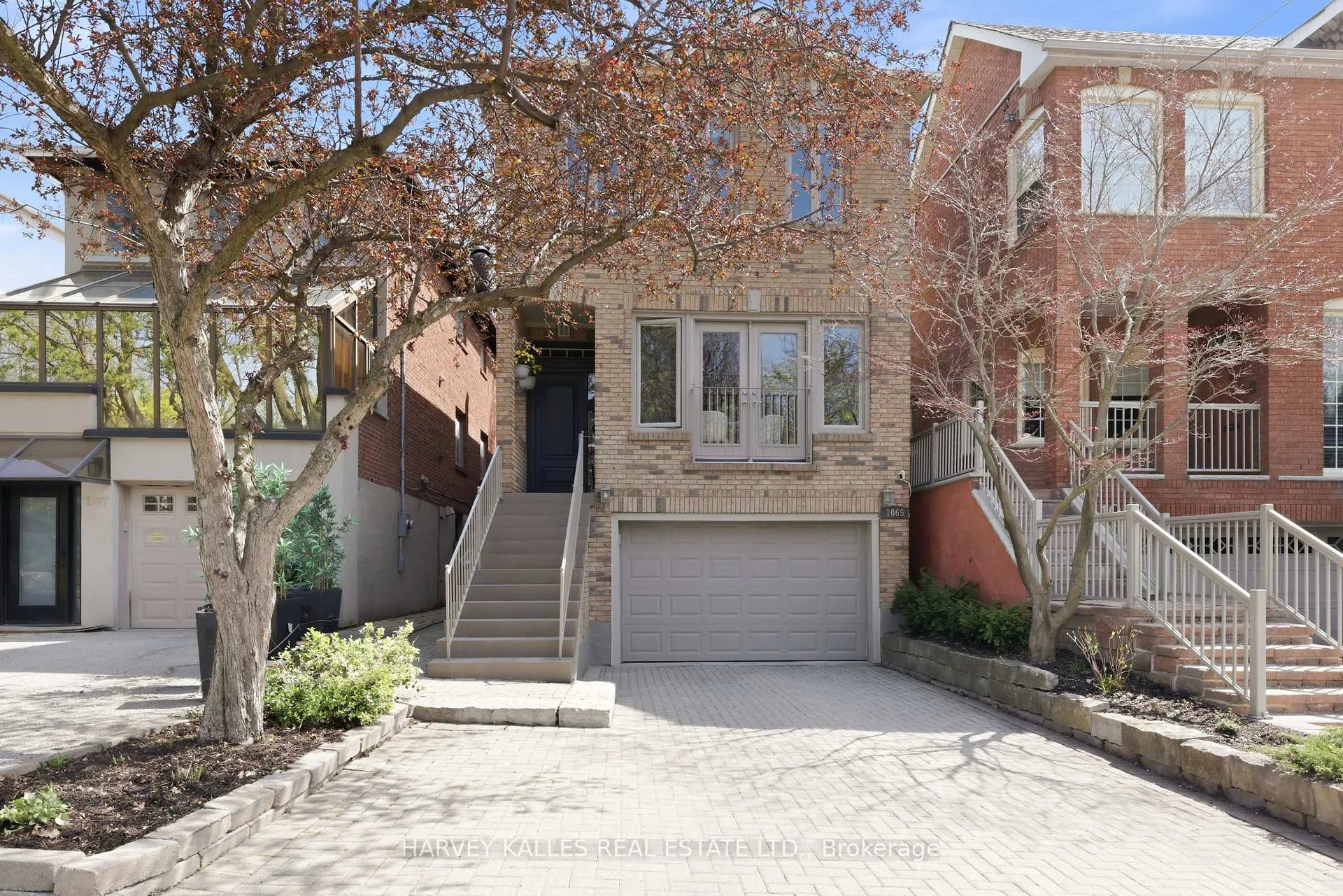 Photo 2 of 1065 Spadina Road, Toronto, Forest Hill North — HOMEH