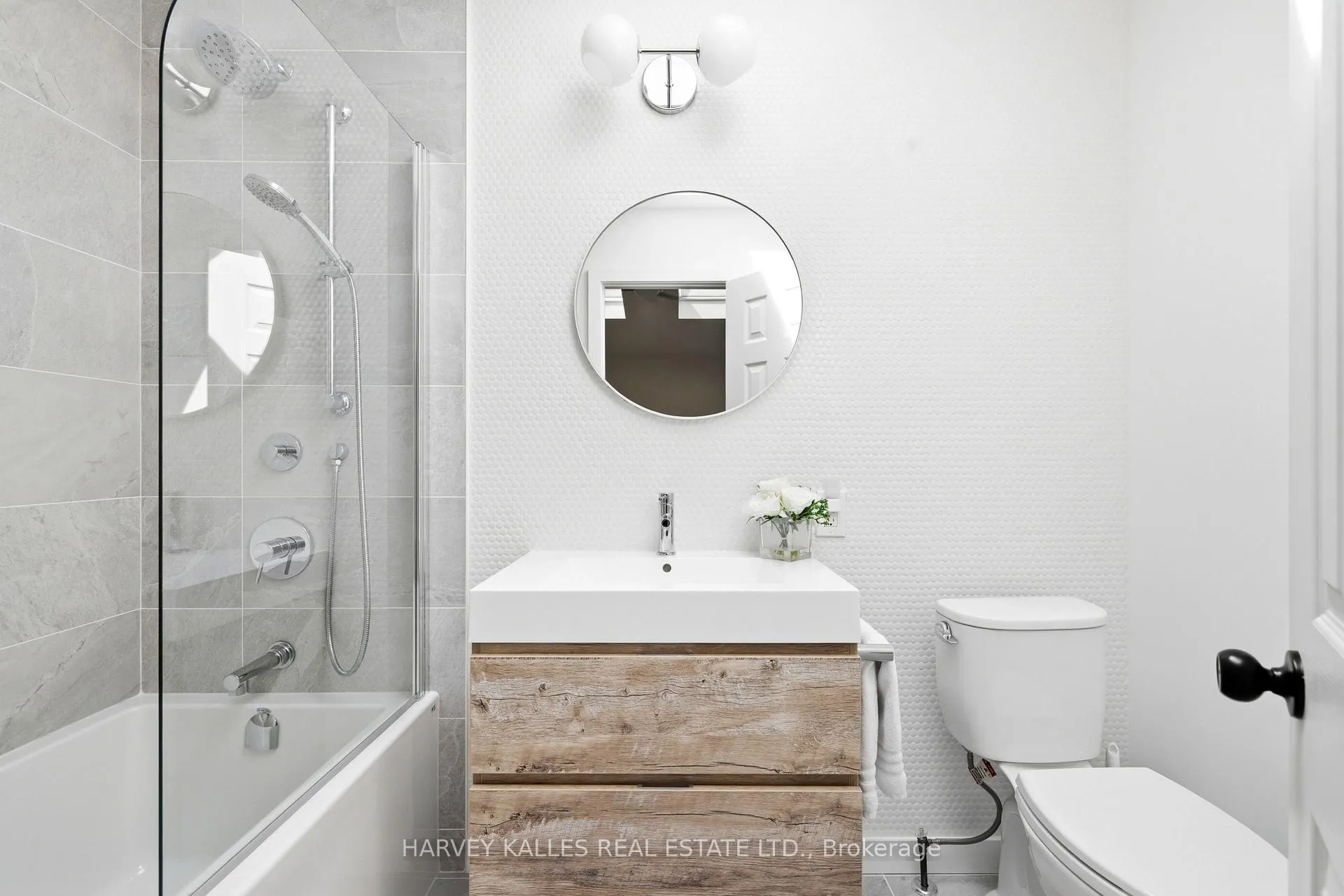 Photo 39 of 1065 Spadina Road, Toronto, Forest Hill North — HOMEH