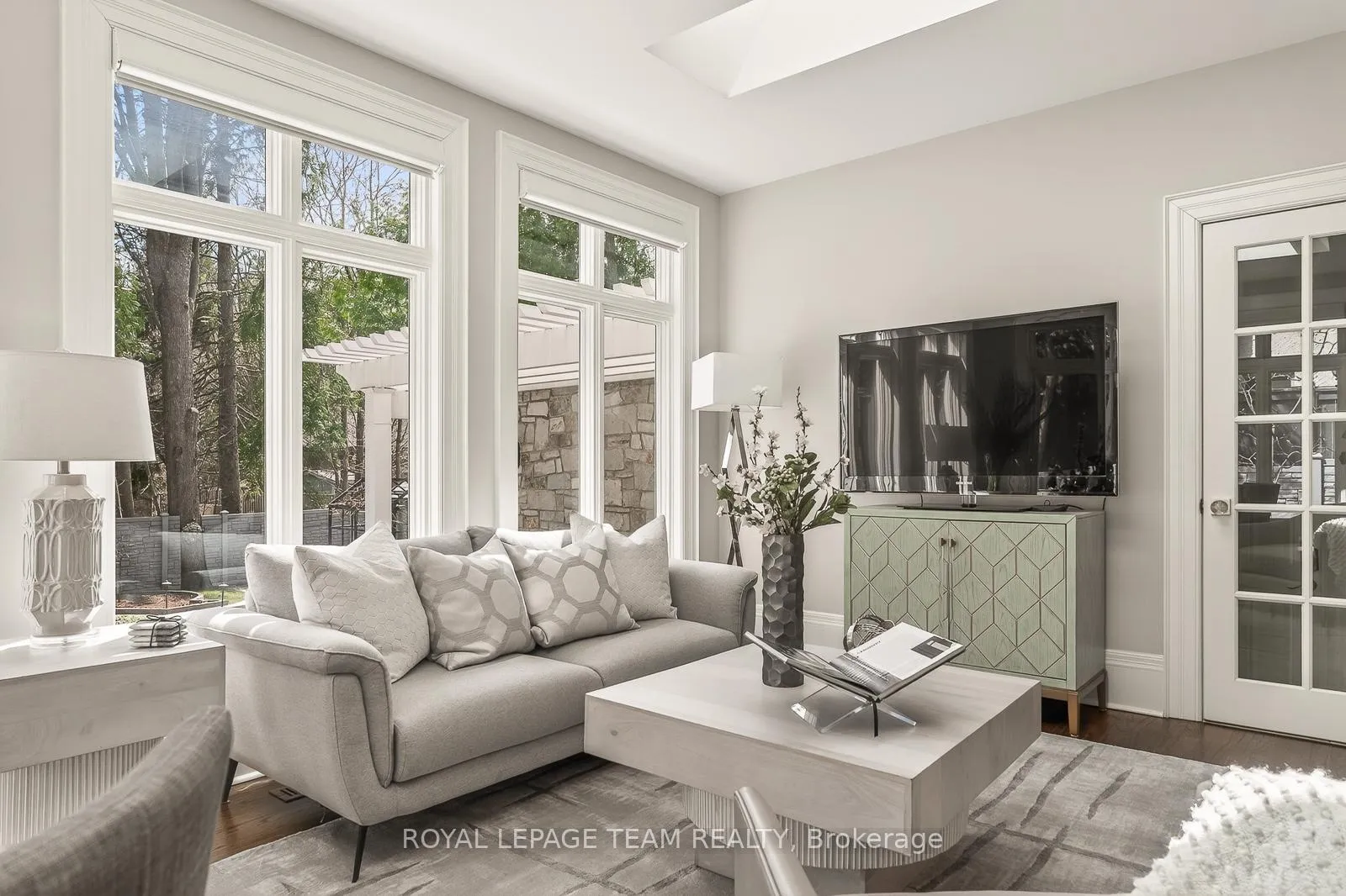 Photo 7 of 54 Park Road, Ottawa, Rockcliffe — HOMEH