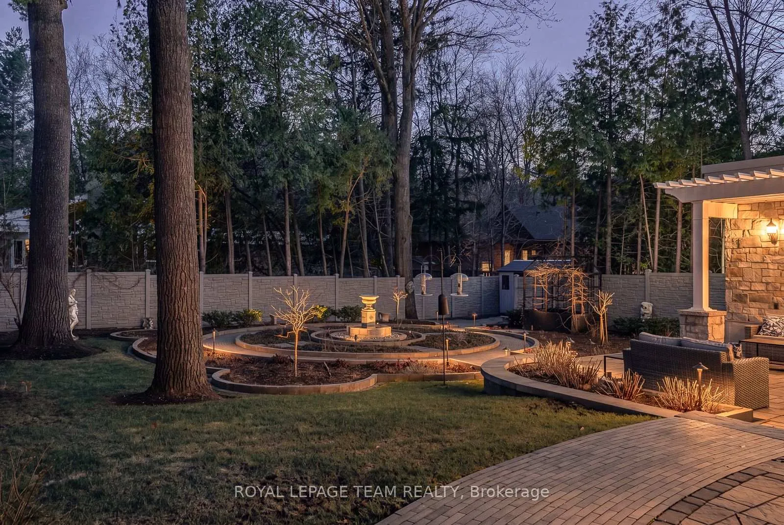 Photo 41 of 54 Park Road, Ottawa, Rockcliffe — HOMEH