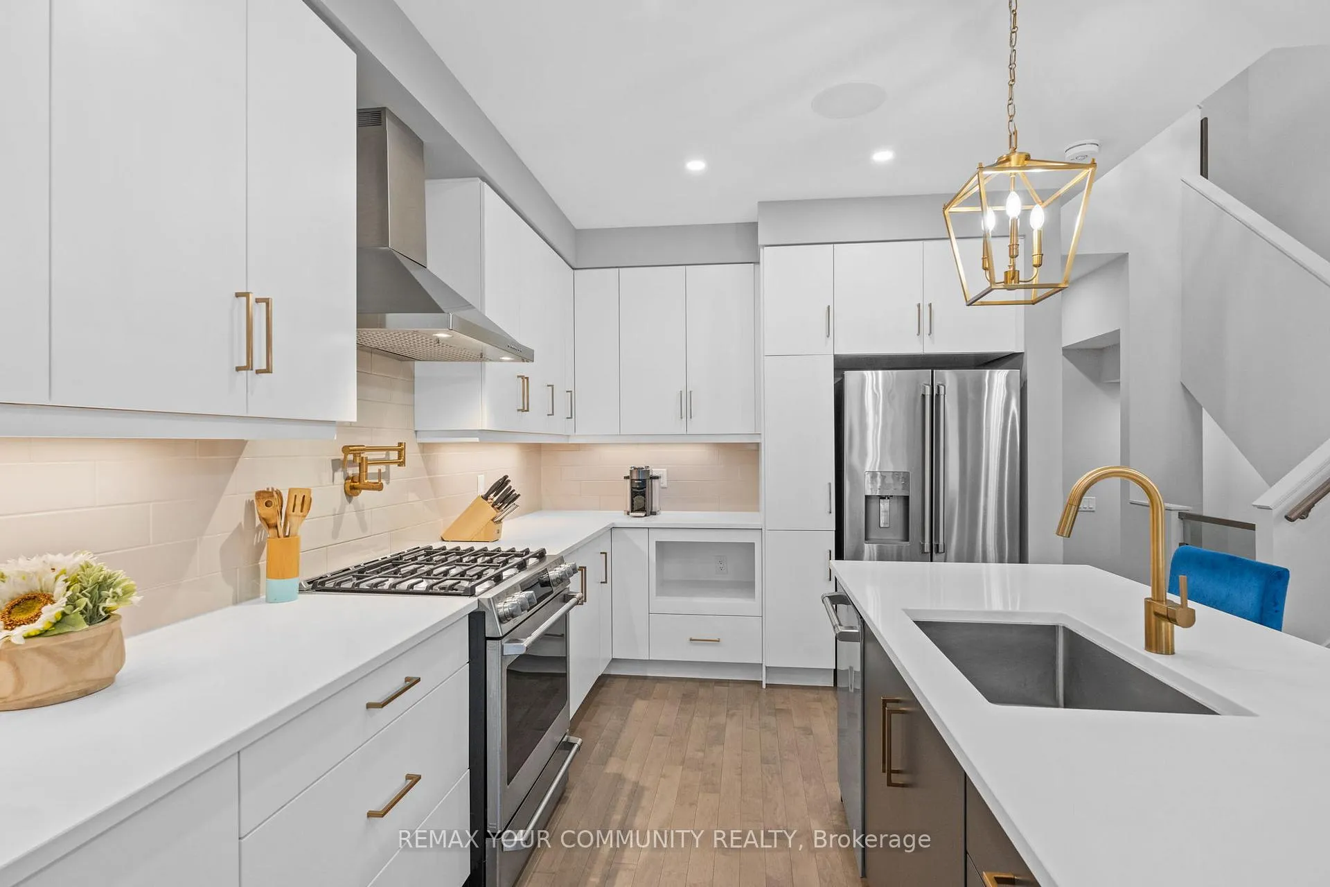 Photo 10 of 215 Pisces Terrace, Ottawa, Leitrim — HOMEH