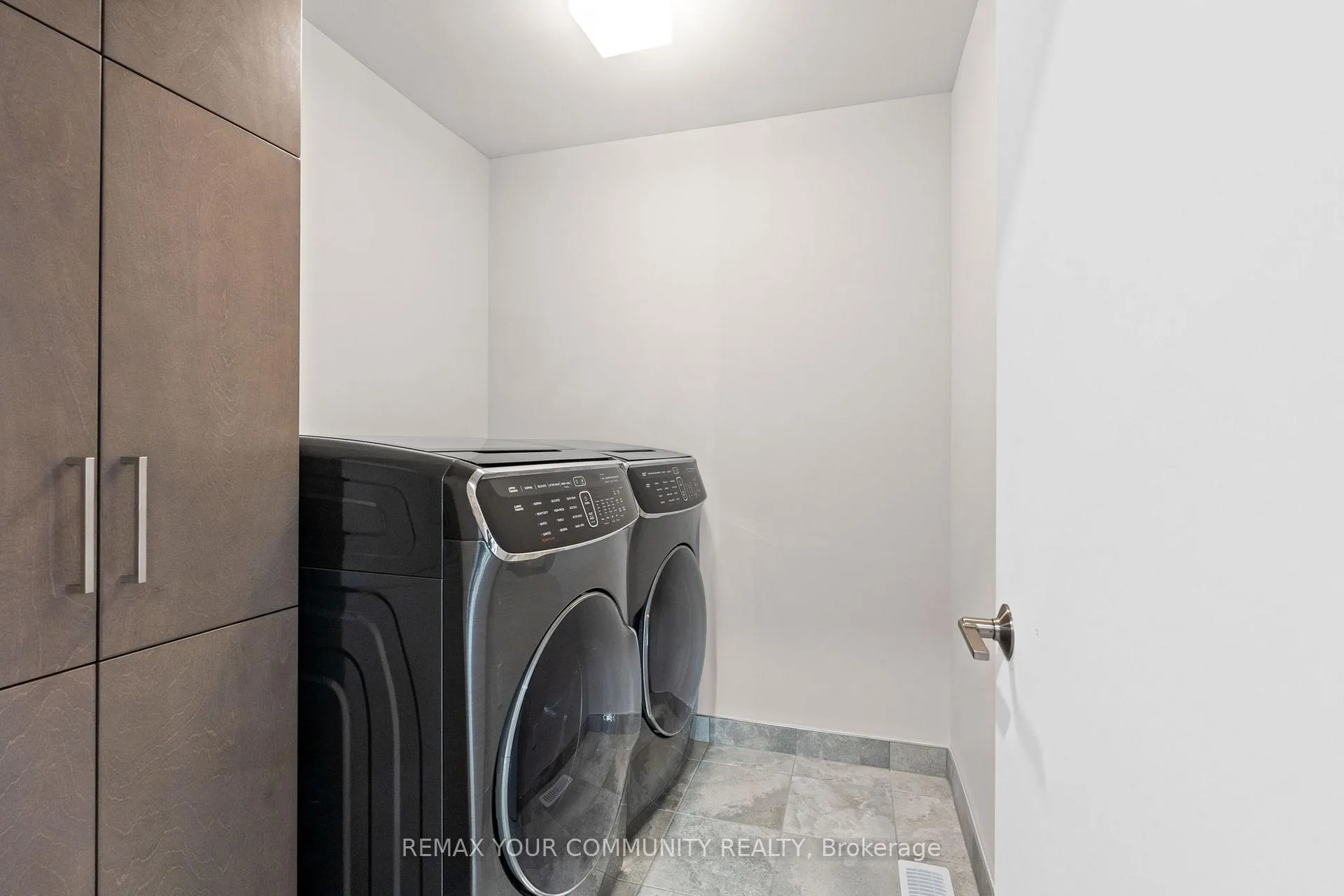Photo 30 of 215 Pisces Terrace, Ottawa, Leitrim — HOMEH