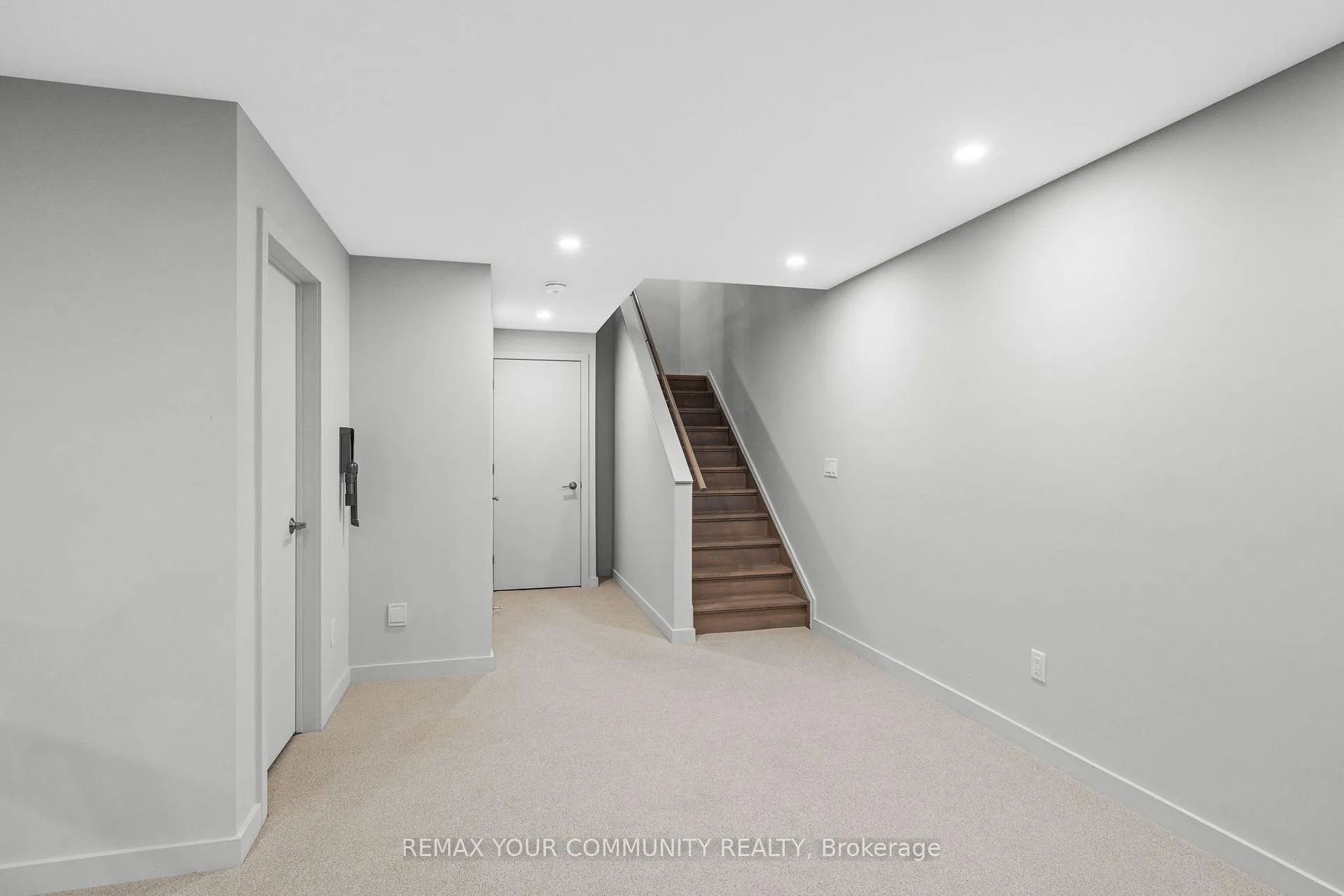 Photo 36 of 215 Pisces Terrace, Ottawa, Leitrim — HOMEH
