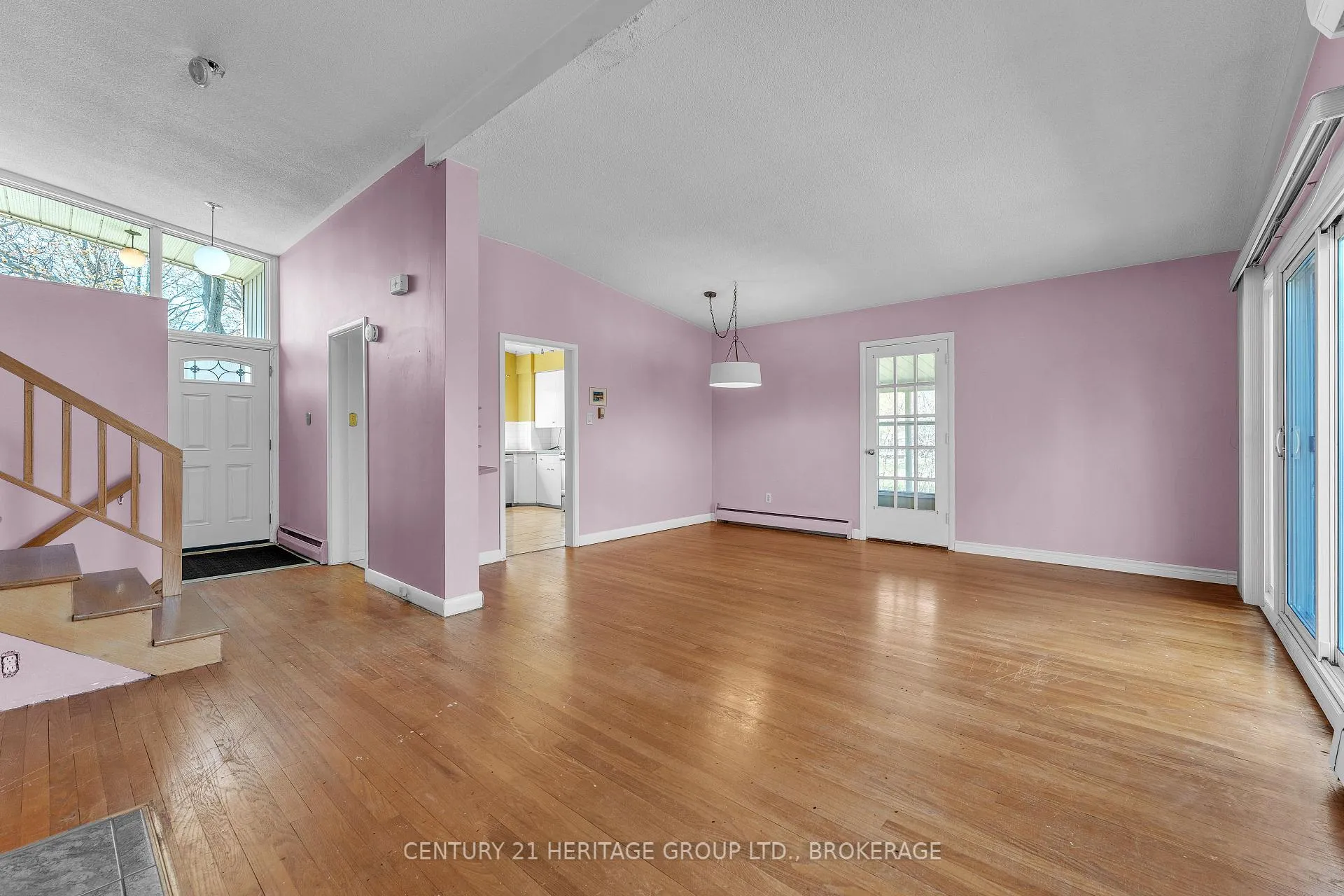 Photo 7 of 69 Campbell Crescent, Kingston, Central City West — HOMEH