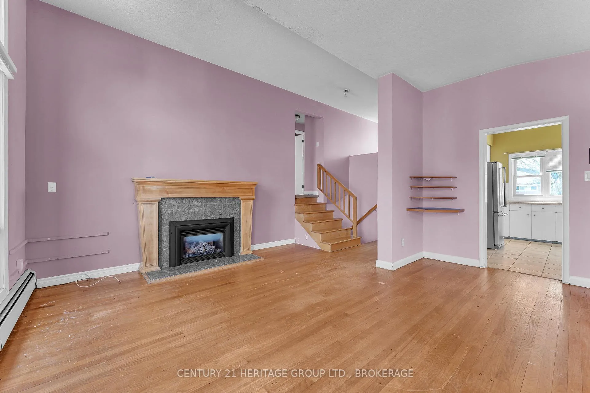 Photo 9 of 69 Campbell Crescent, Kingston, Central City West — HOMEH
