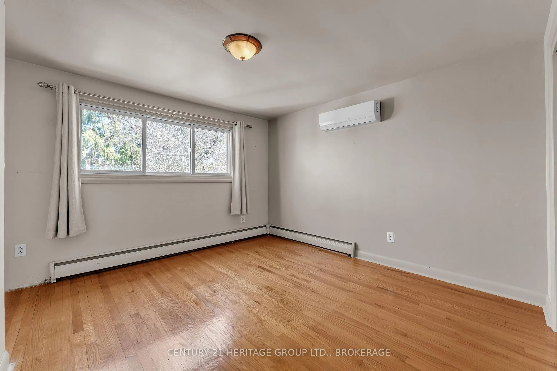 Photo 17 of 69 Campbell Crescent, Kingston, Central City West — HOMEH