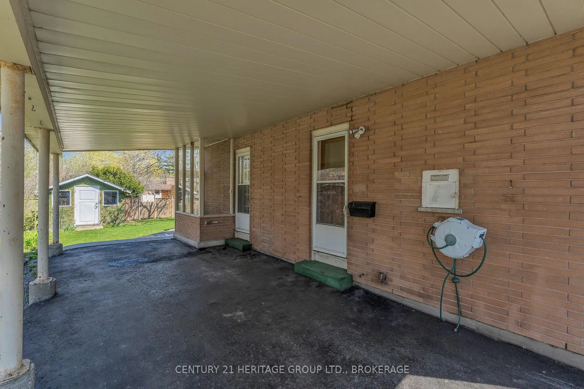 Photo 29 of 69 Campbell Crescent, Kingston, Central City West — HOMEH