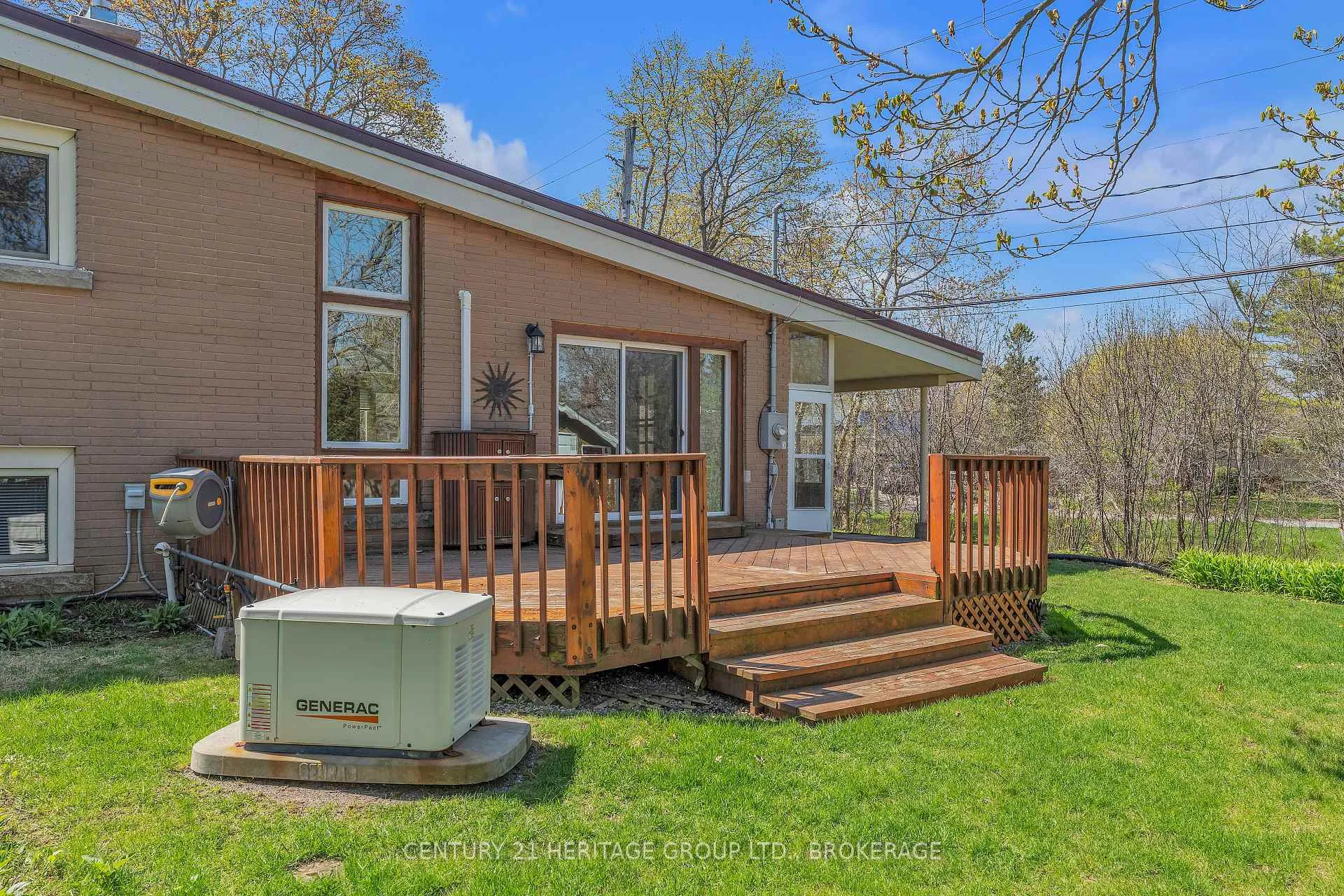 Photo 34 of 69 Campbell Crescent, Kingston, Central City West — HOMEH