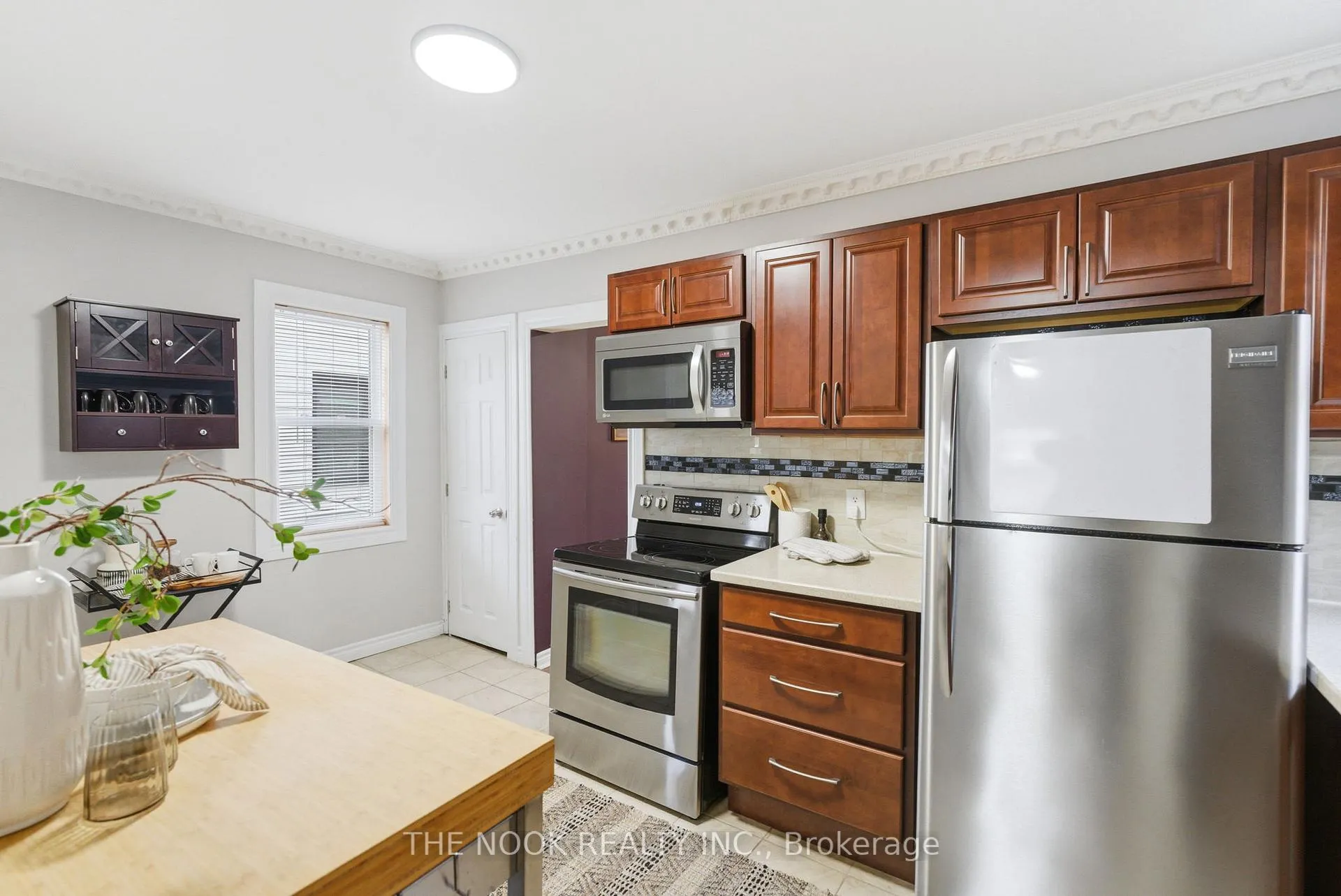 Photo 21 of 115 Banting Avenue, Oshawa, Central — HOMEH