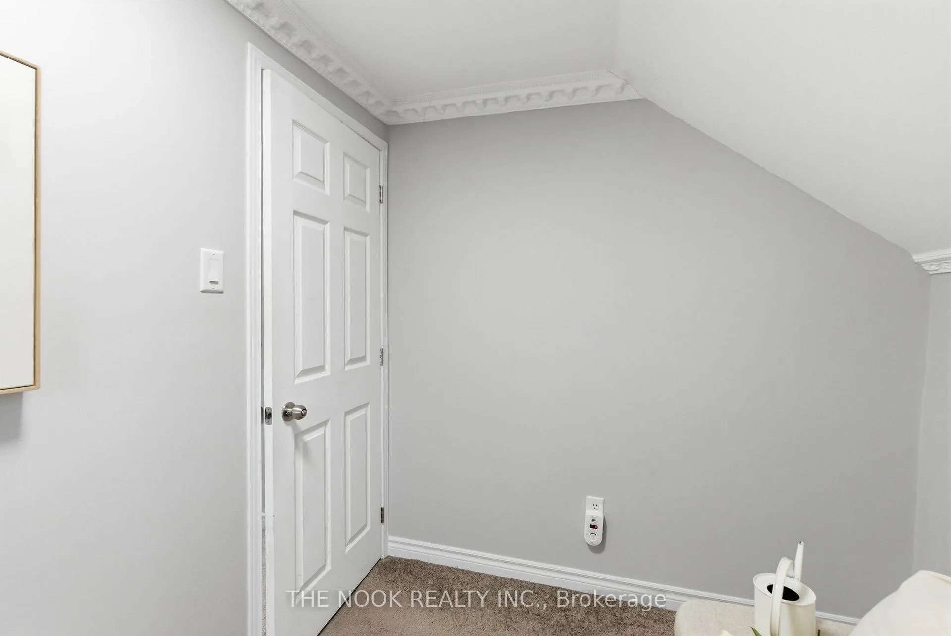 Photo 37 of 115 Banting Avenue, Oshawa, Central — HOMEH