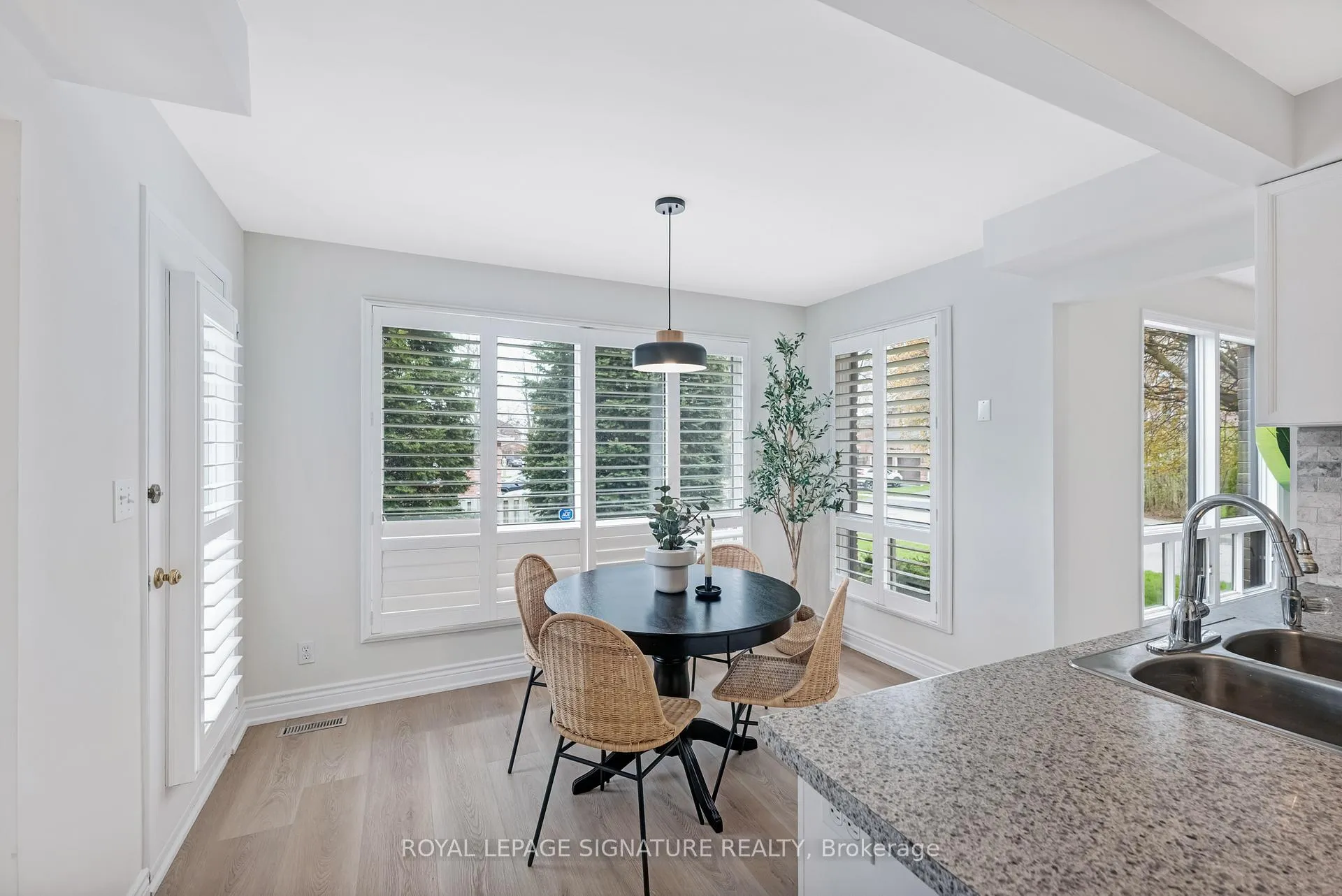 Photo 11 of 1204 Maple Gate Road, Pickering, Liverpool — HOMEH