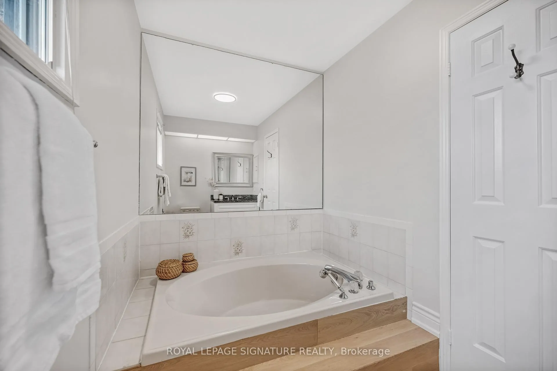 Photo 23 of 1204 Maple Gate Road, Pickering, Liverpool — HOMEH