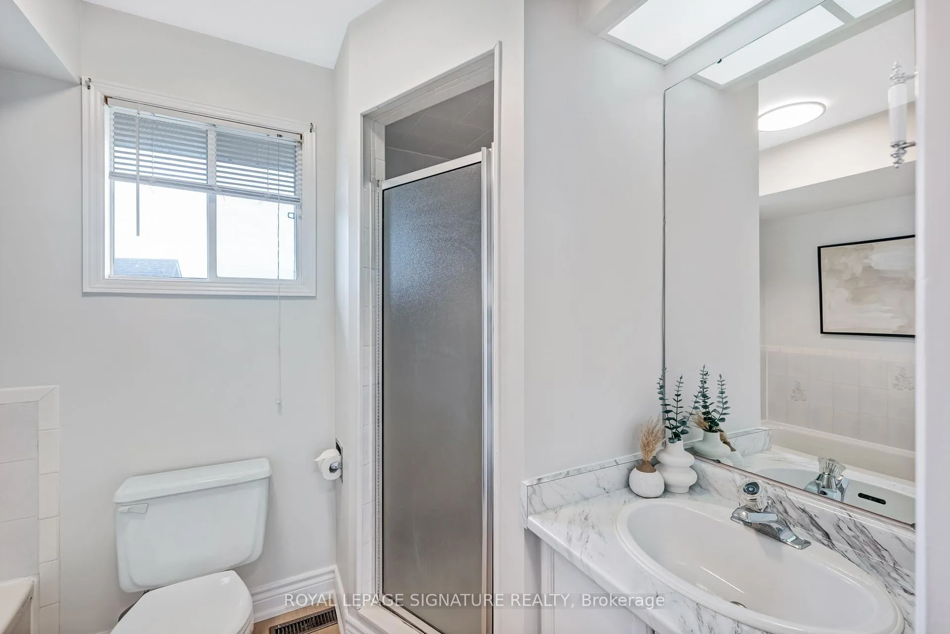 Photo 26 of 1204 Maple Gate Road, Pickering, Liverpool — HOMEH
